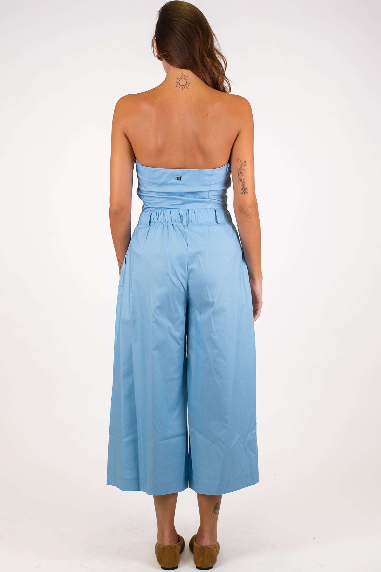 Dixie - Coordinato in cotone tela paracadute con top a fascia e pantalone crop