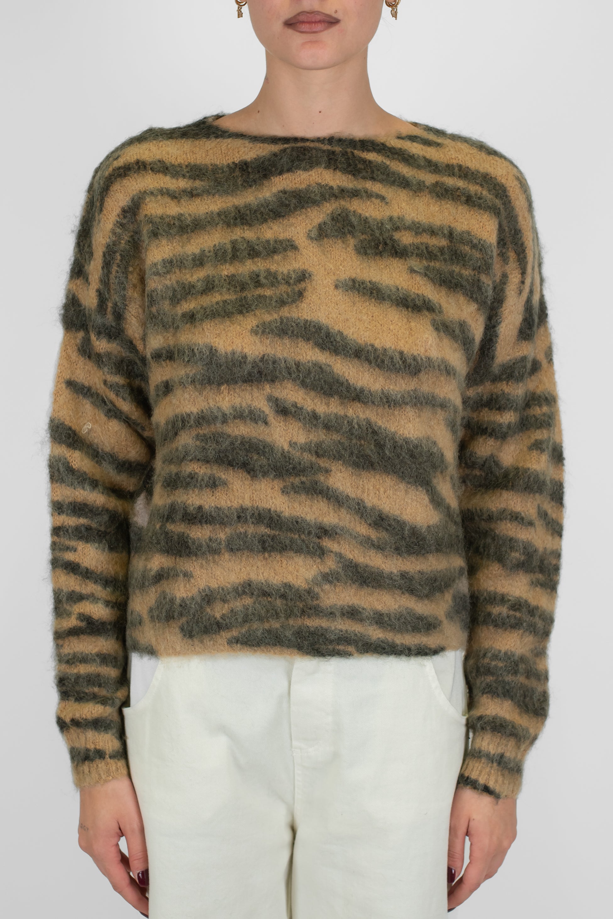 Tensione in - Maglia girocollo fantasia animalier zebrata in misto lana mohair