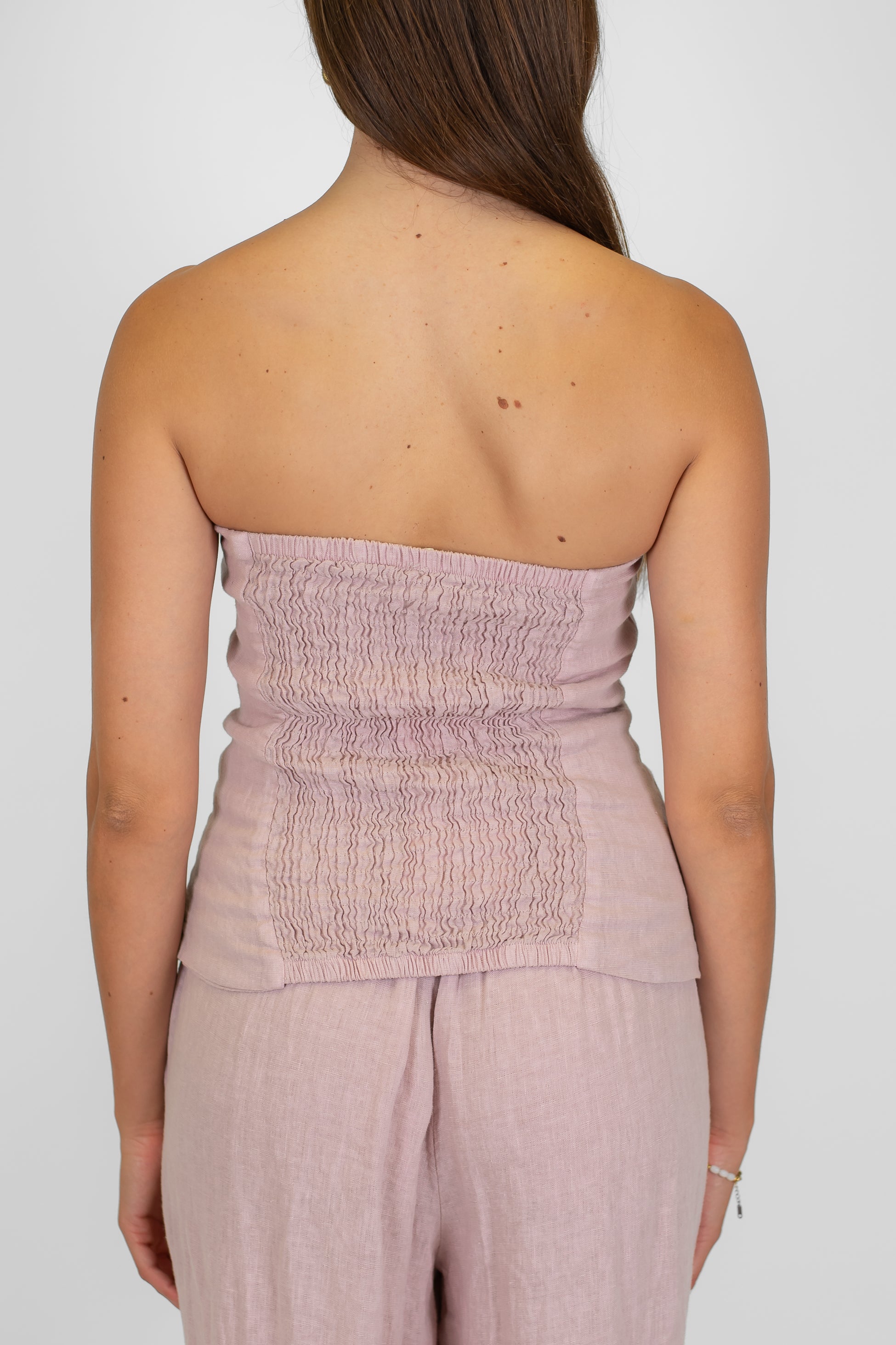 Tensione in - Top a fascia in puro lino