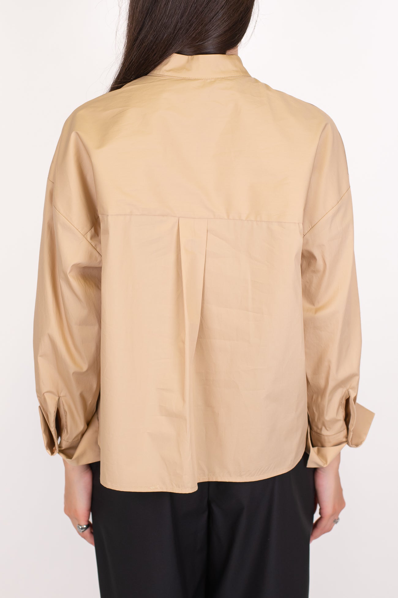 Tensione in - Camicia collo alla coreana in cotone tela paracadute
