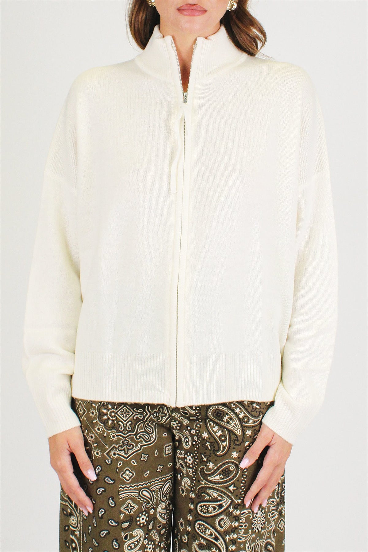Tensione in - Cardigan in pura lana con collo alto e chiusura zip