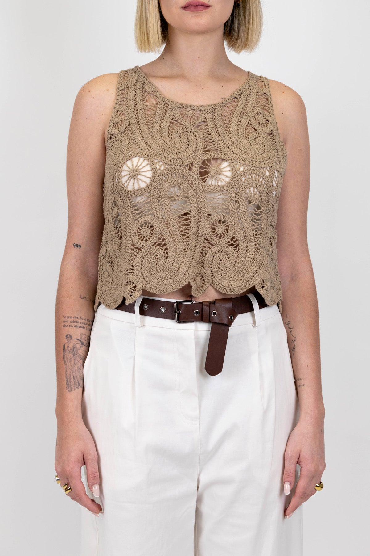 Tensione in - Top in crochet