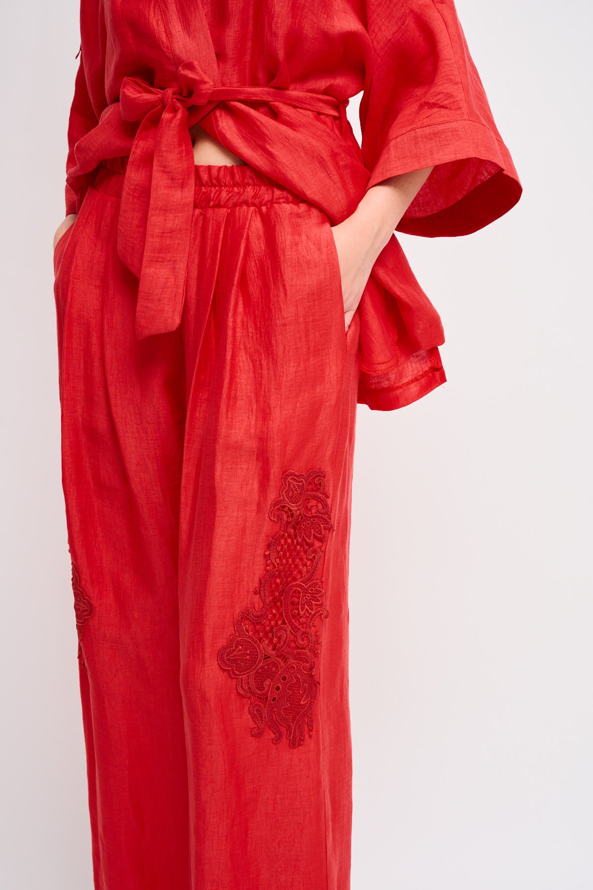 Maryley - Pantalone palazzo in lino con ricami ed elastico in vita