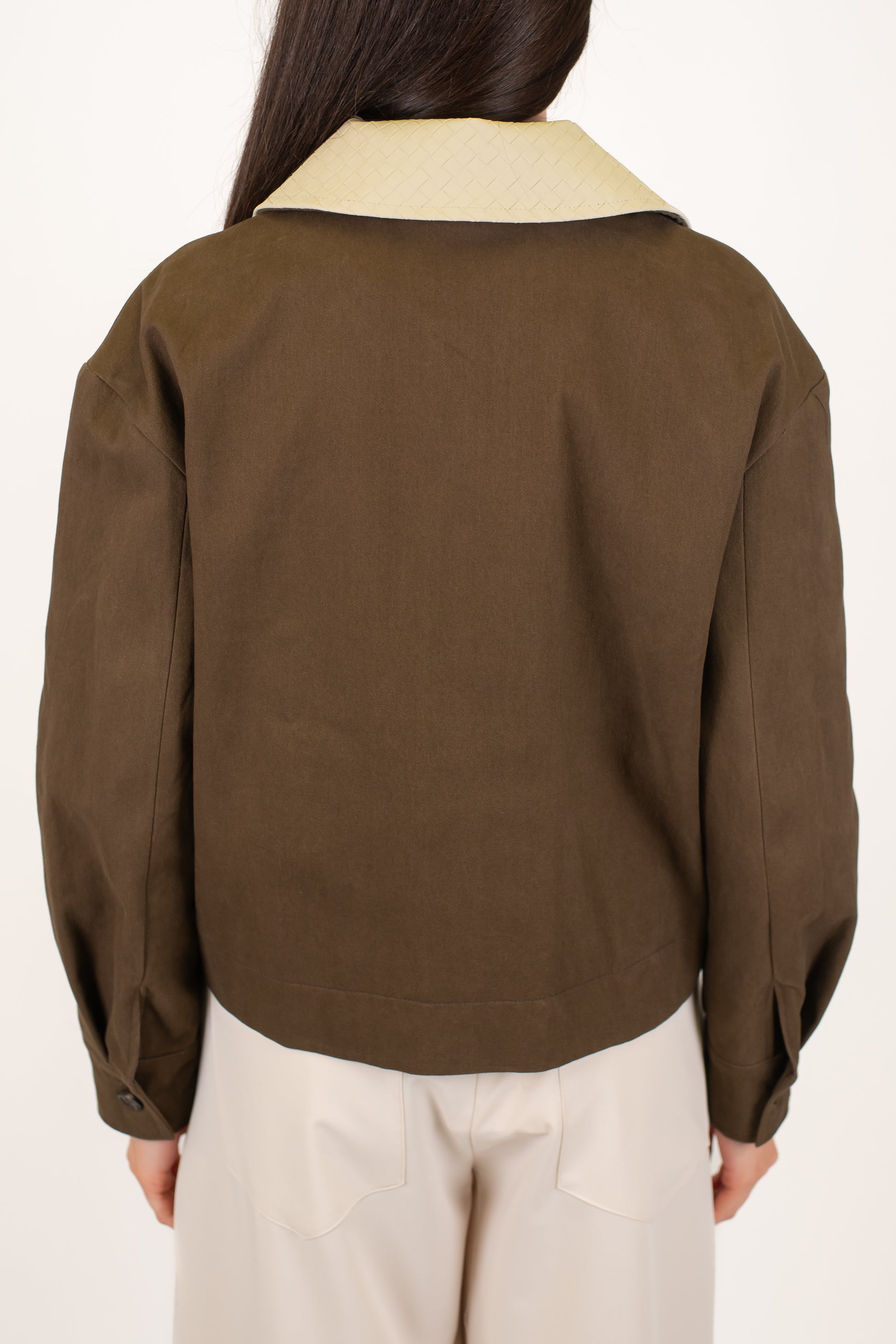 Tensione in - Giubbino in denim colorato con colletto in ecopelle