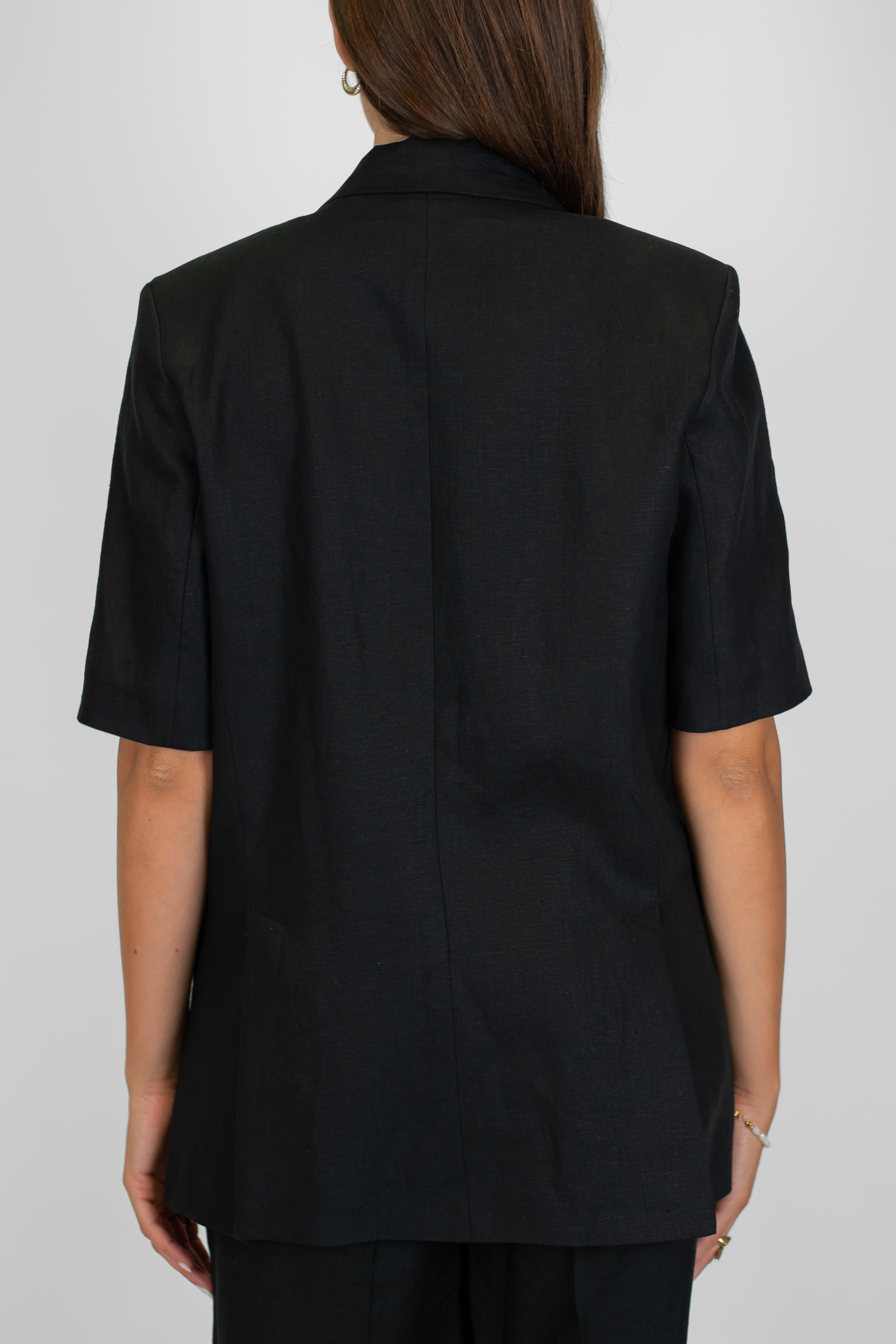 Tensione in - Giacca monopetto mezza manica in 100% lino