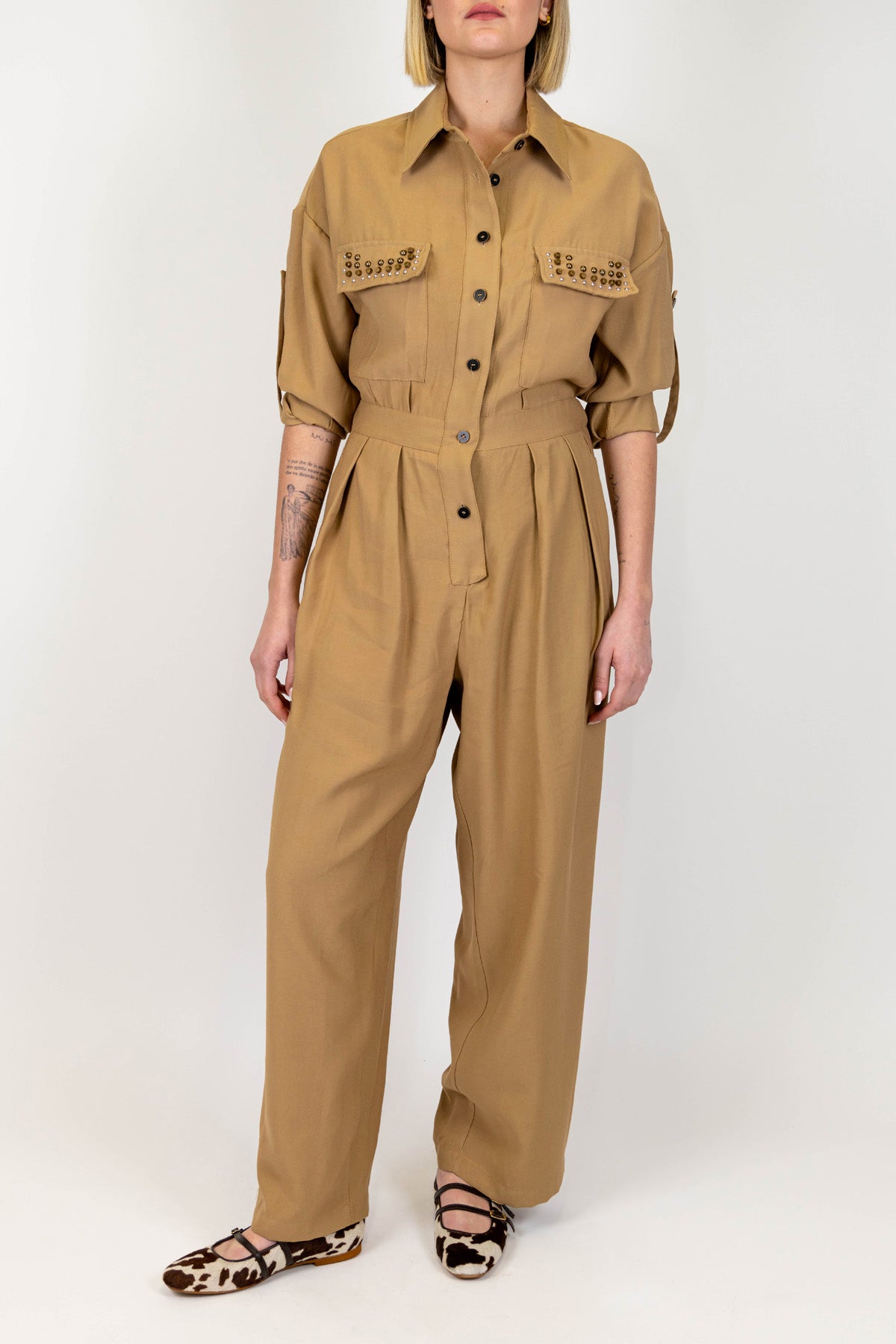 Tensione in - Tuta in viscosa con borchie