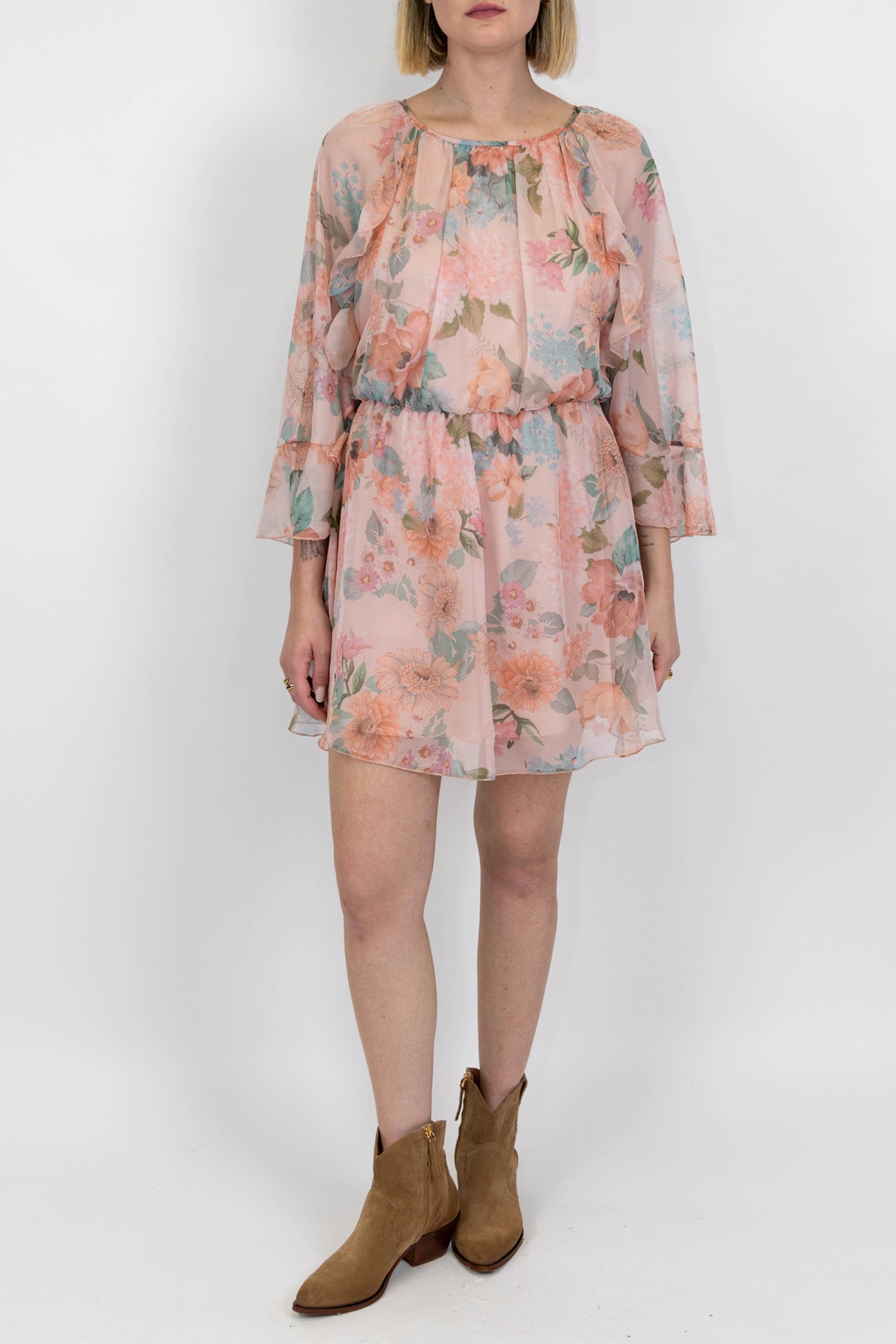 Tensione in - Abito corto fantasia floreale con rouches