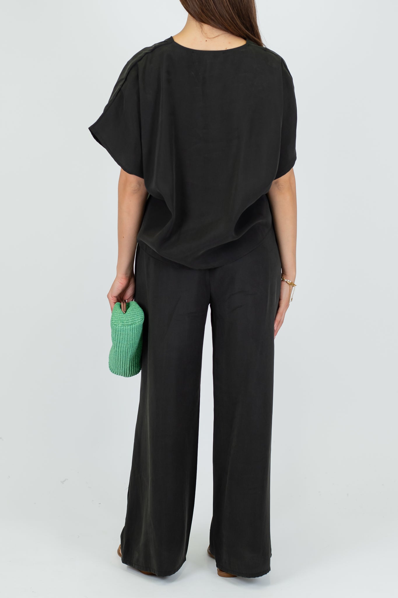 Haveone - Coordinato blusa scollo V e pantalone palazzo in cupro