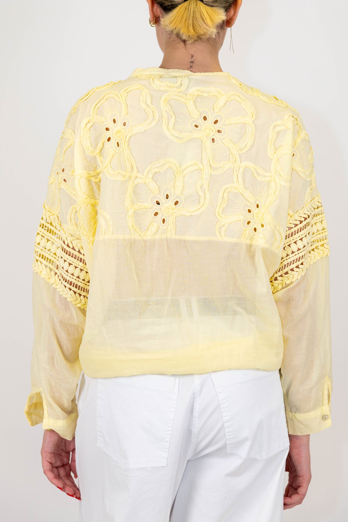 Motel - Camicia in mussola di cotone con ricami in crochet e collo coreano