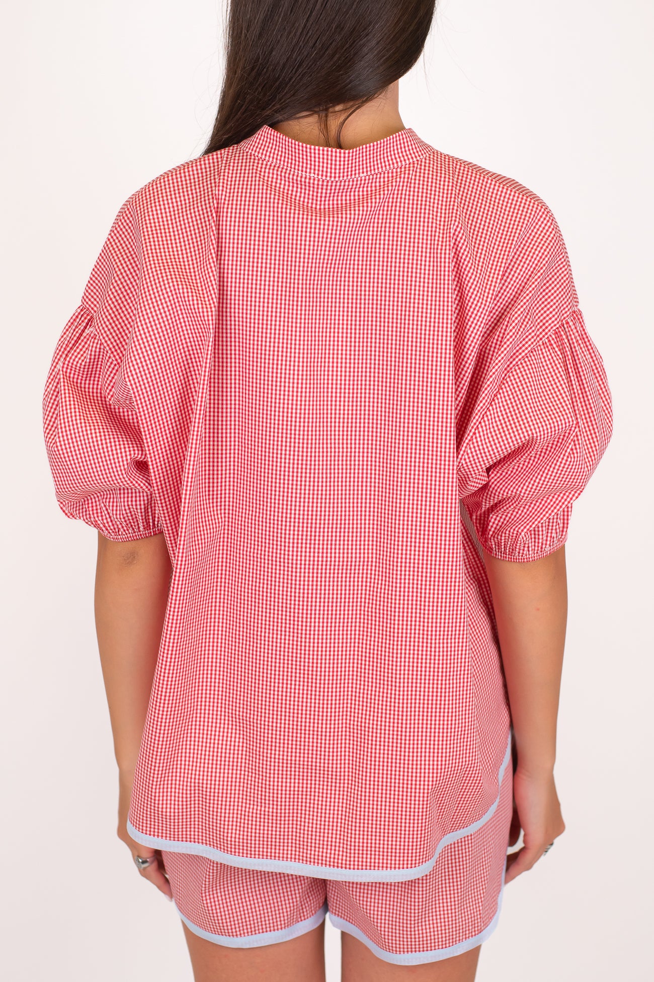 Motel - Camicia collo coreano mezzamanica fantasia vichy con profilo a contrasto e chiusura con laccetti