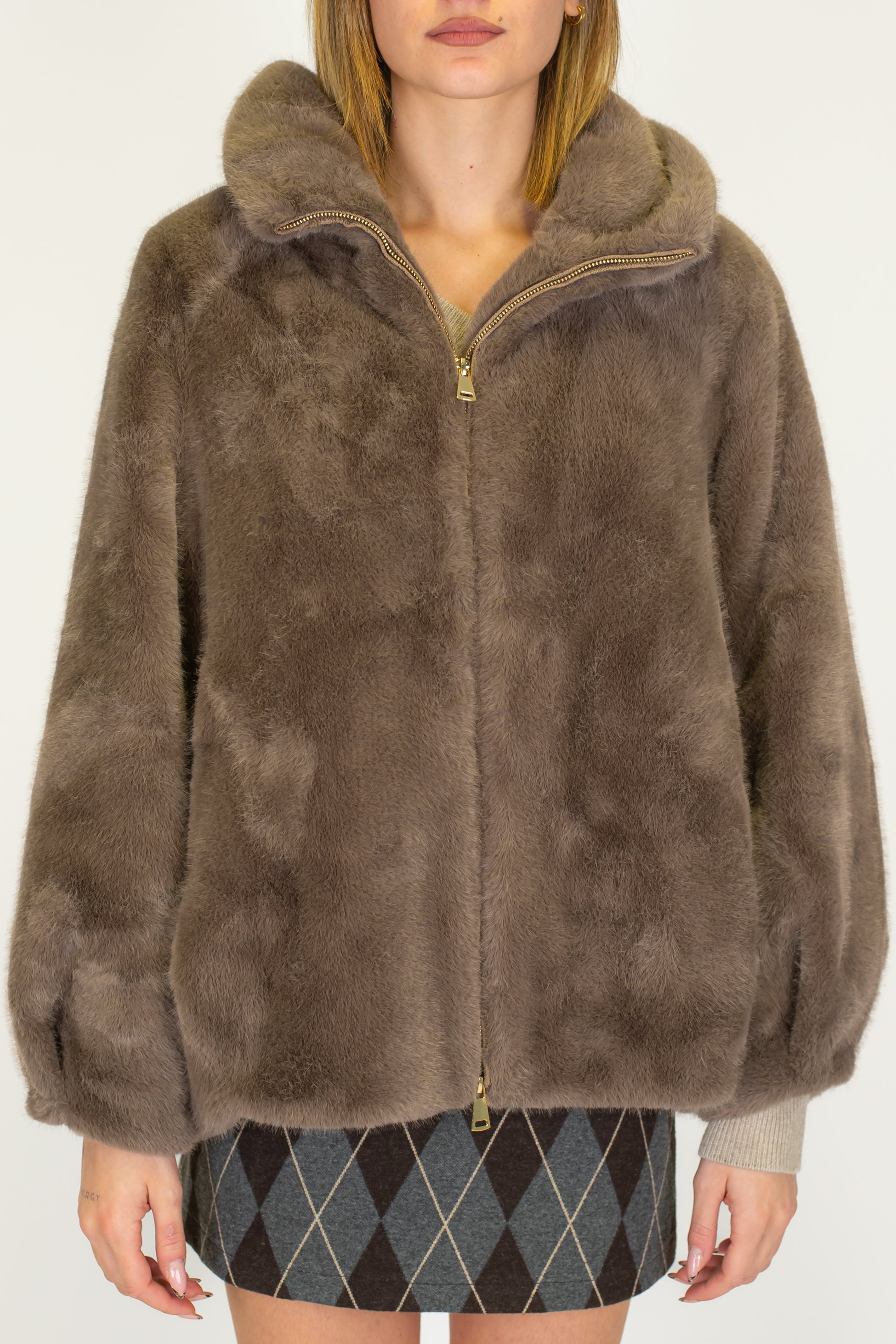 Tensione in - Bomber ecopelliccia con chiusura zip