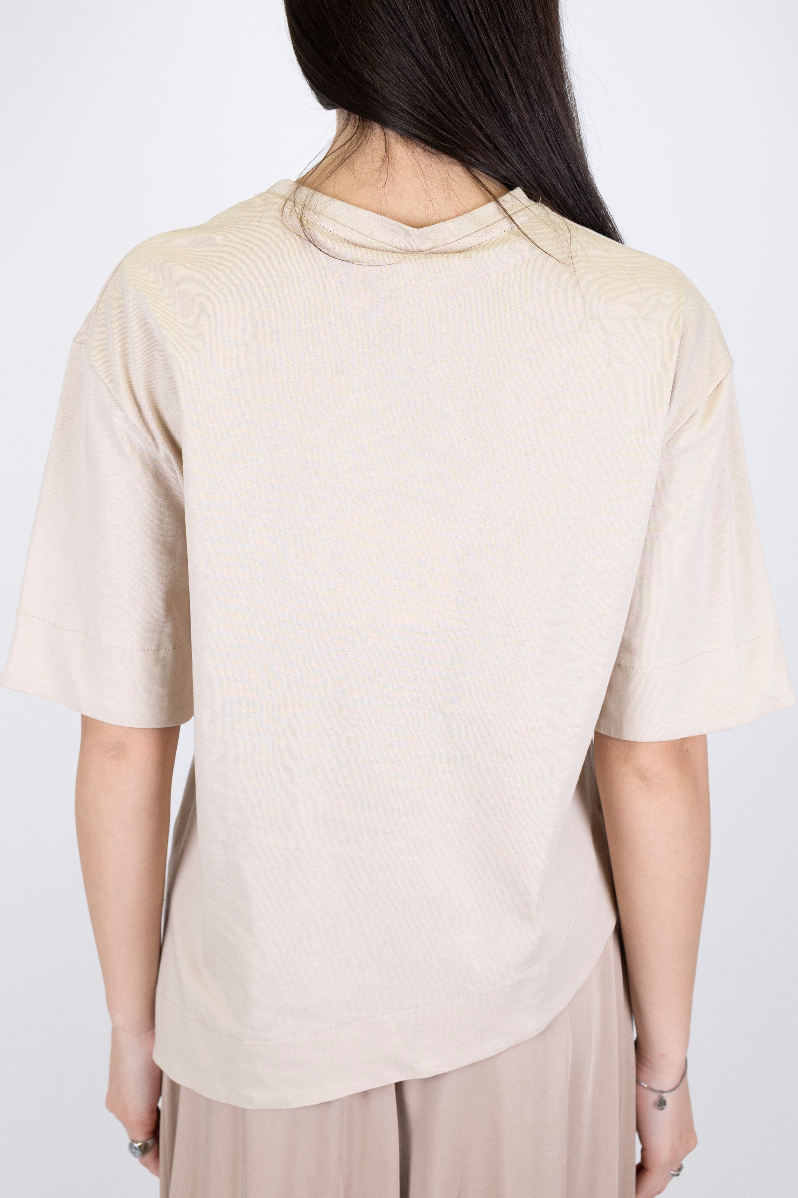 Tensione in - T-shirt over con taschino paillettes