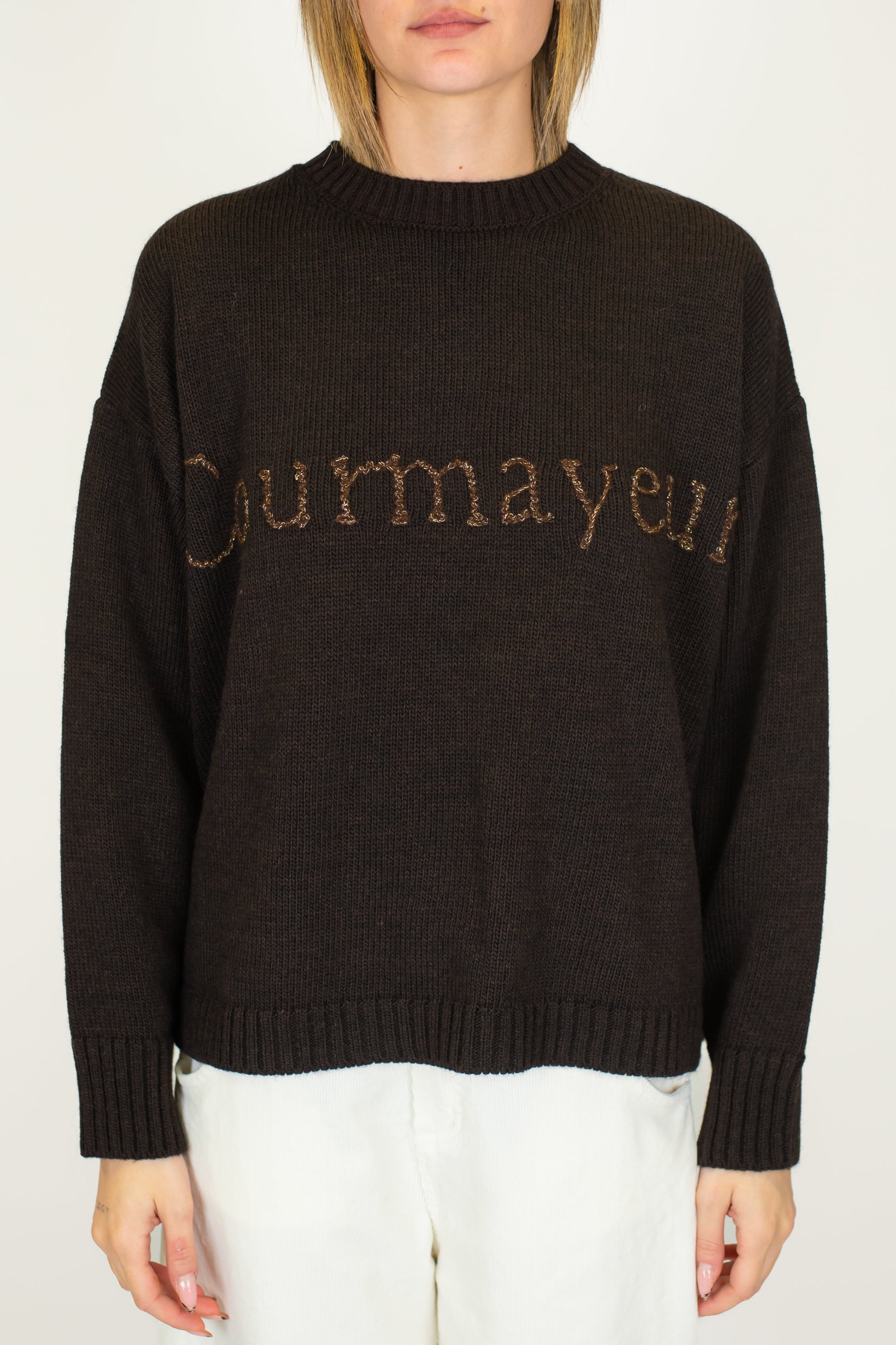 Motel - Maglia girocollo in misto lana con scritta tono su tono "Courmayeur"