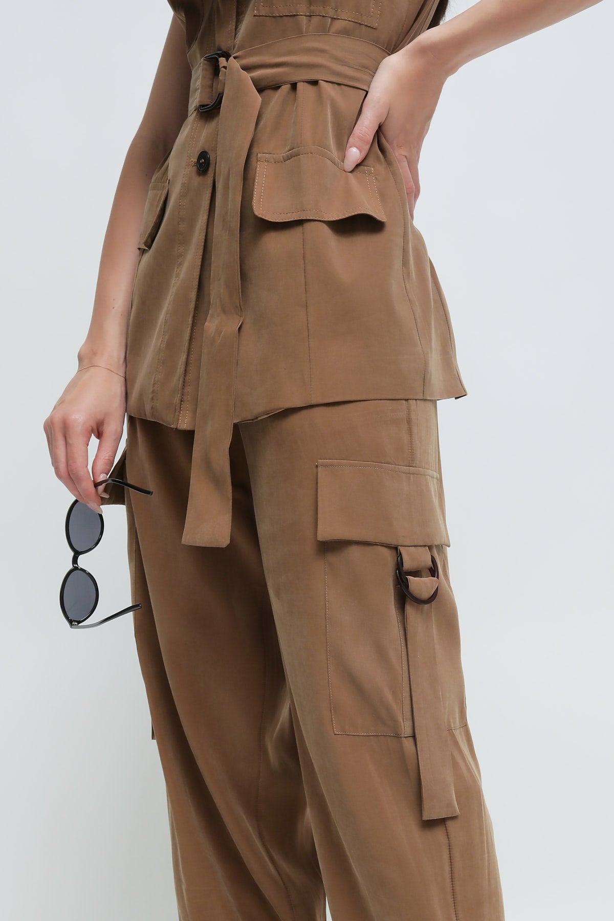 Maryley - Pantalone cargo in modal con elastico in vita e sul fondo