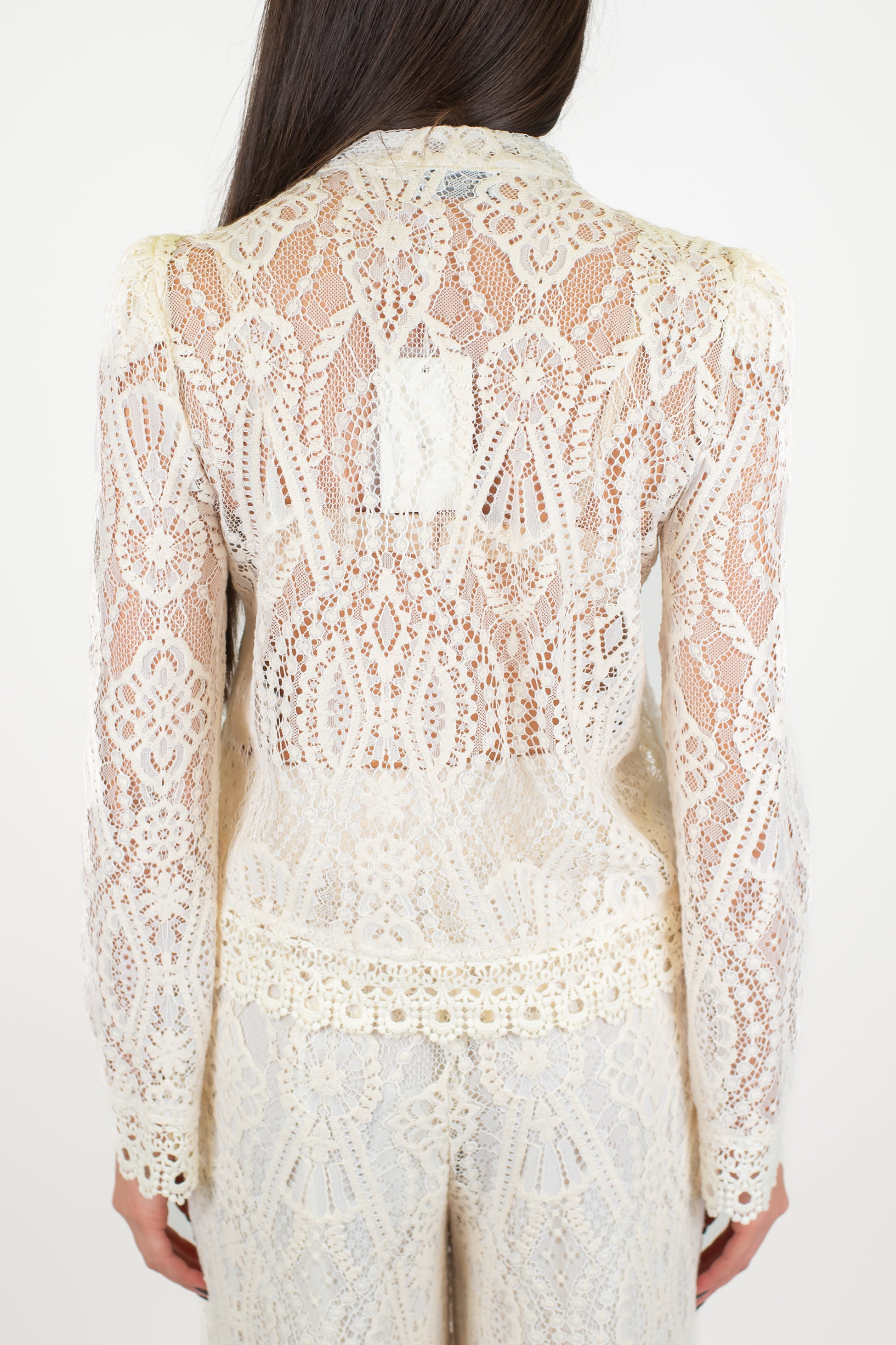 Motel - Camicia in crochet con collo coreano e chiusura con alamari