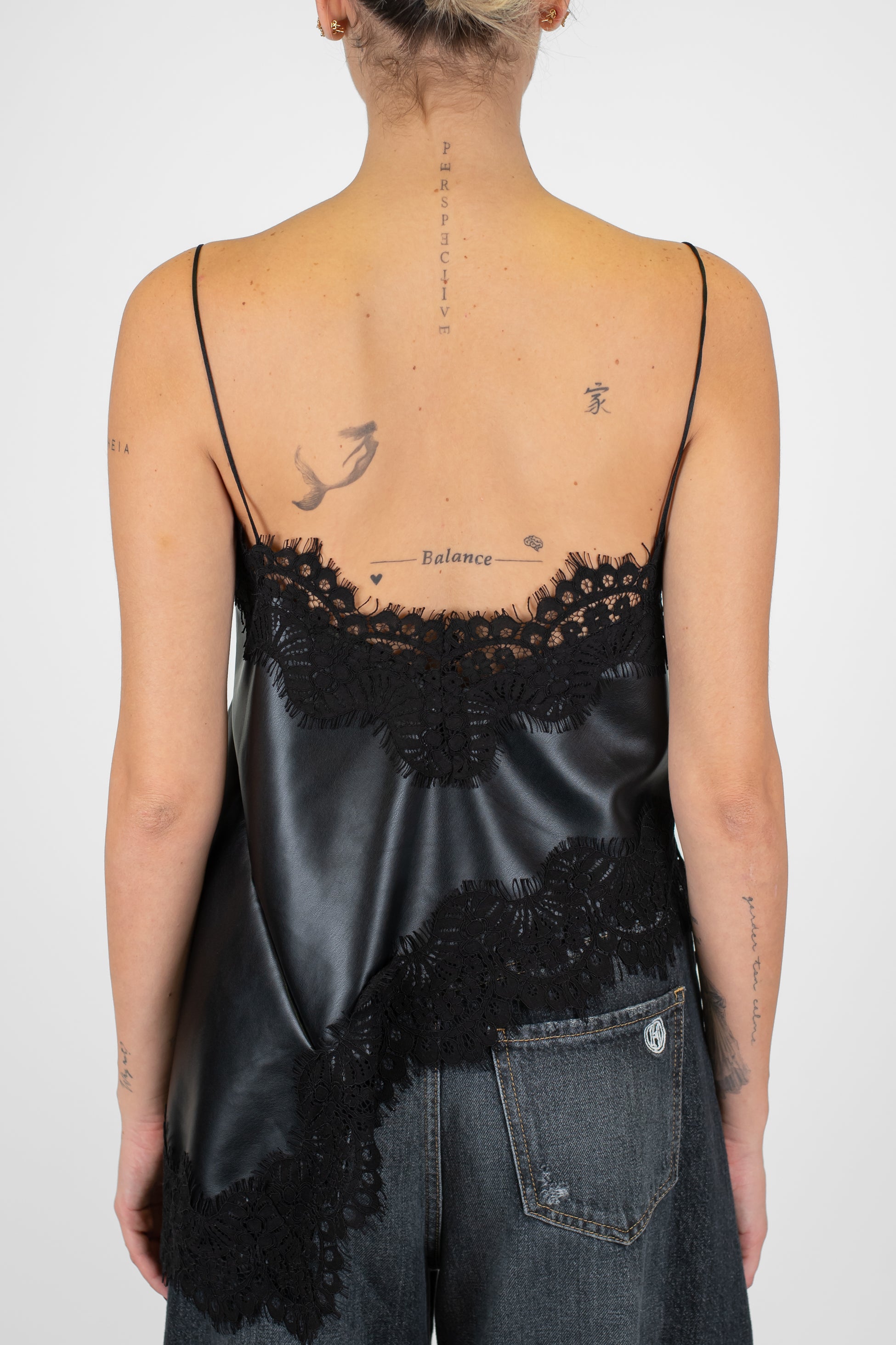 Motel - Top asimmetrico in ecopelle con pizzo