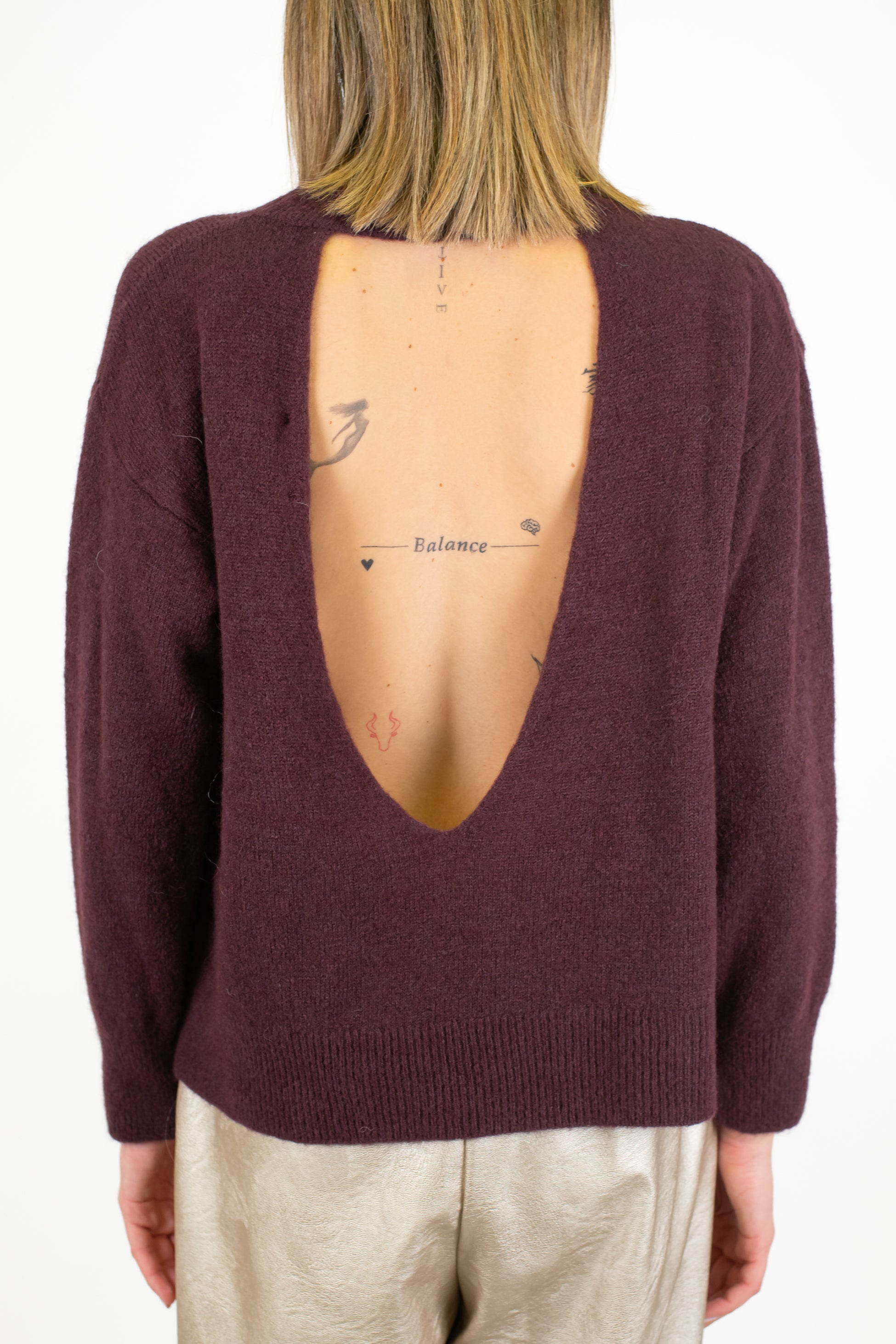 Dixie - Maglia in baby alpaca con scollo a V profondo sul retro