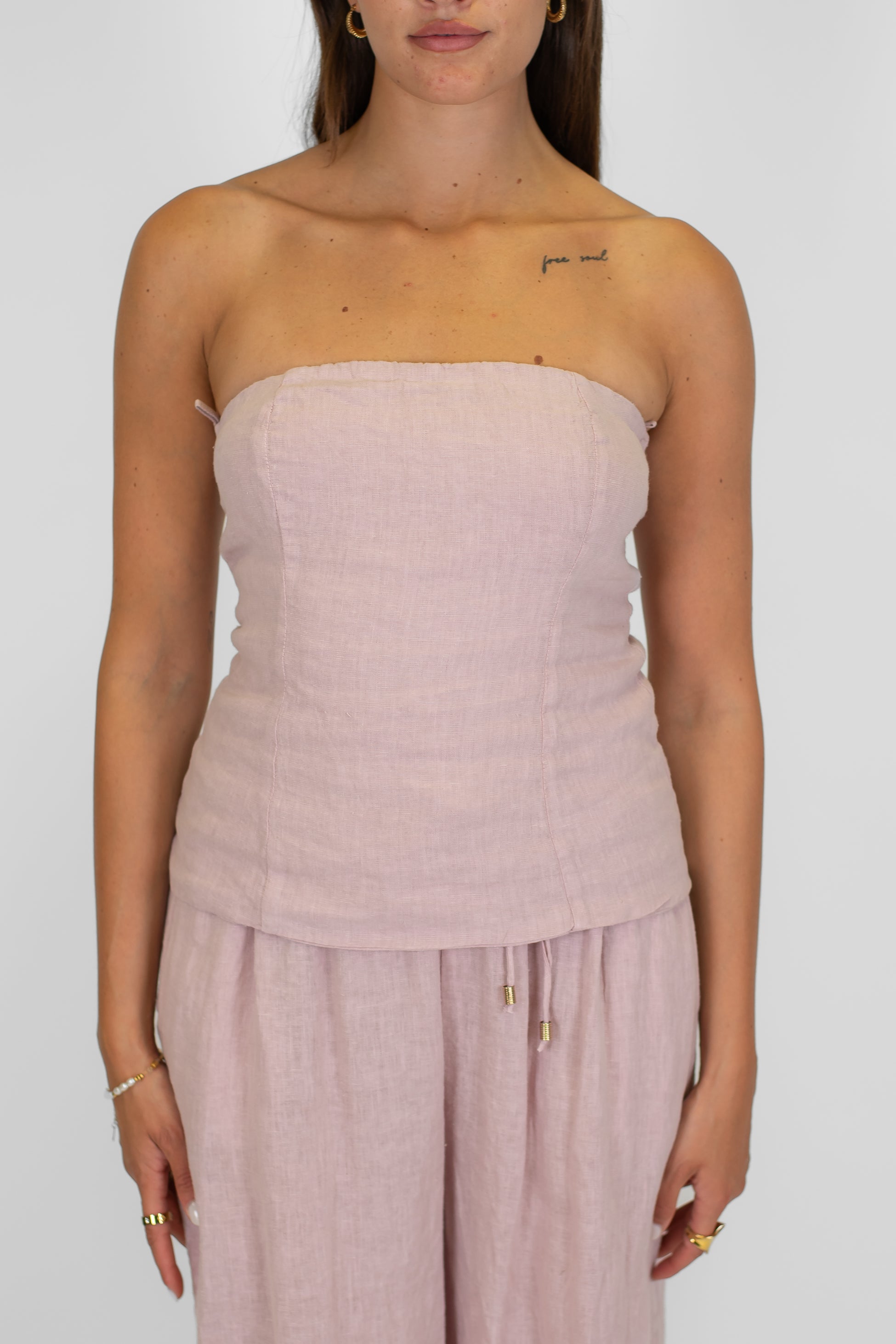 Tensione in - Top a fascia in puro lino