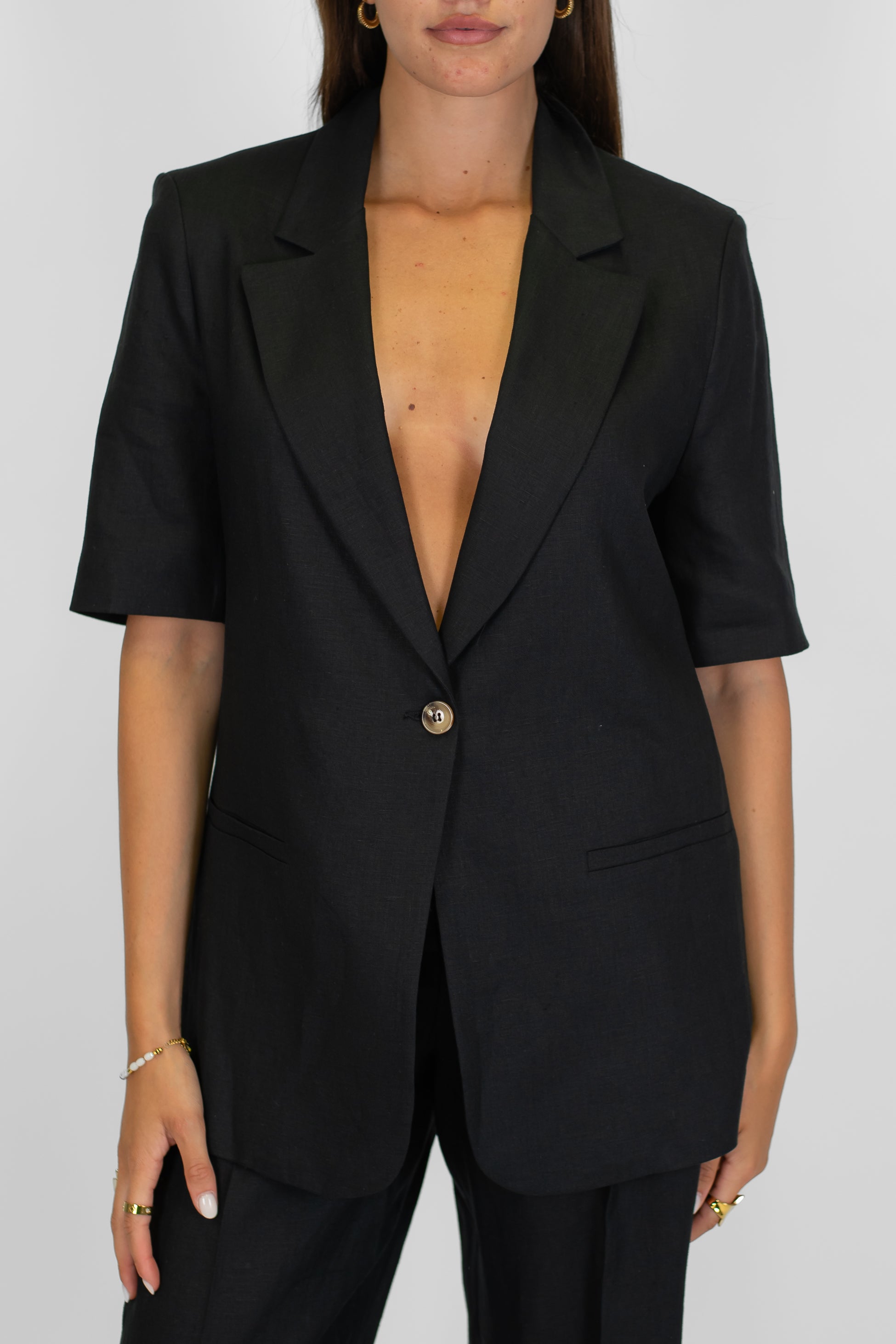 Tensione in - Giacca monopetto mezza manica in 100% lino