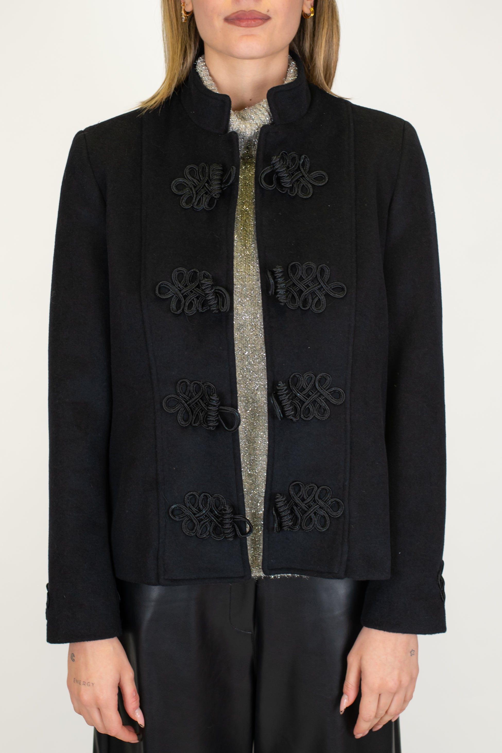 Tensione in - Giacca monopetto in misto lana con chiusura bottoni a corda