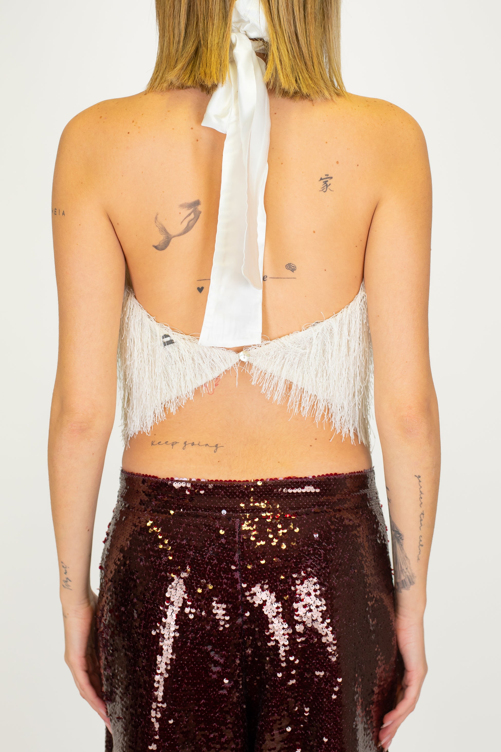 Dixie - Top scollo all'americana con frange e scollatura sul retro