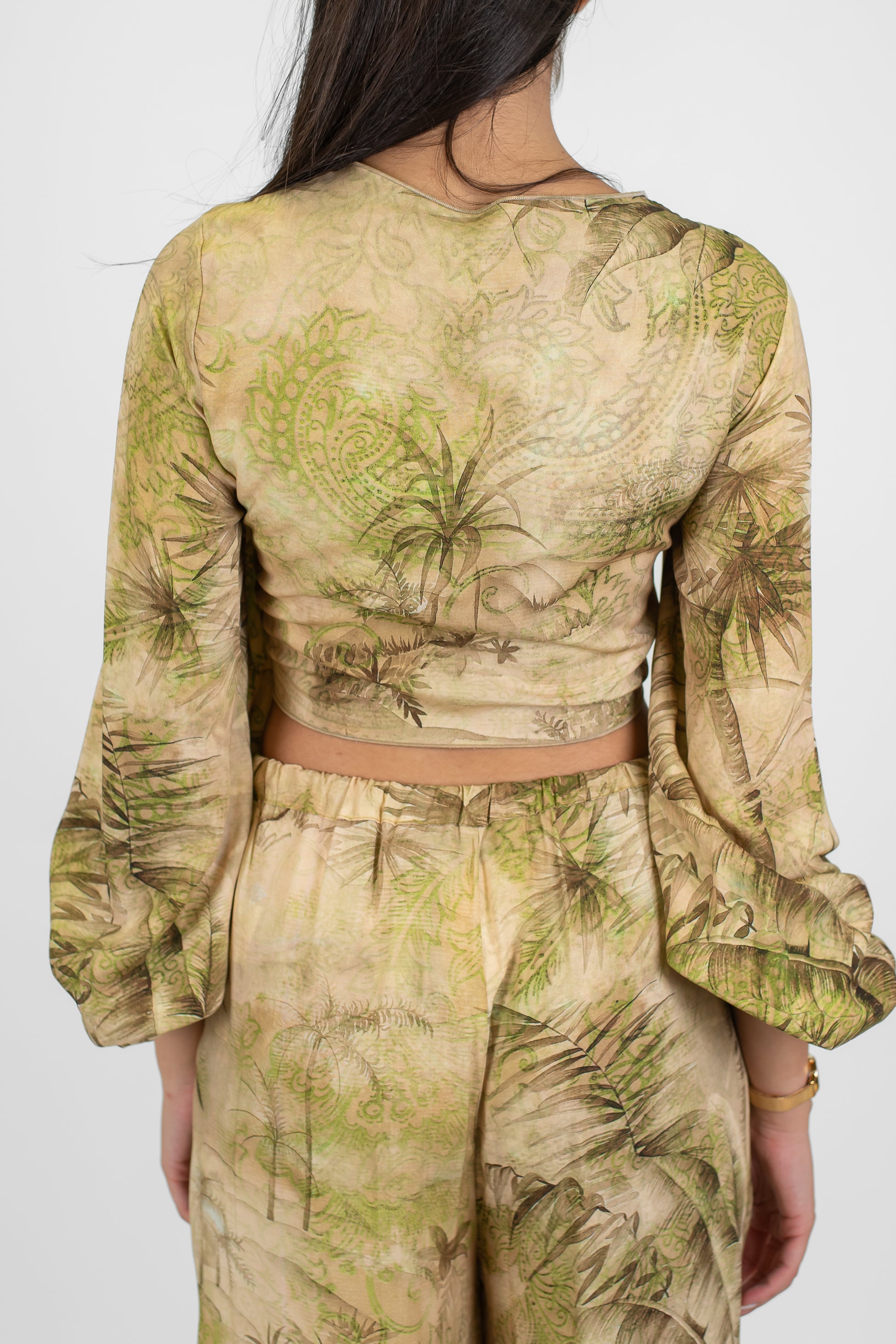 Haveone - Top fantasia naturale in viscosa con fiocco al centro e manica tre quarti