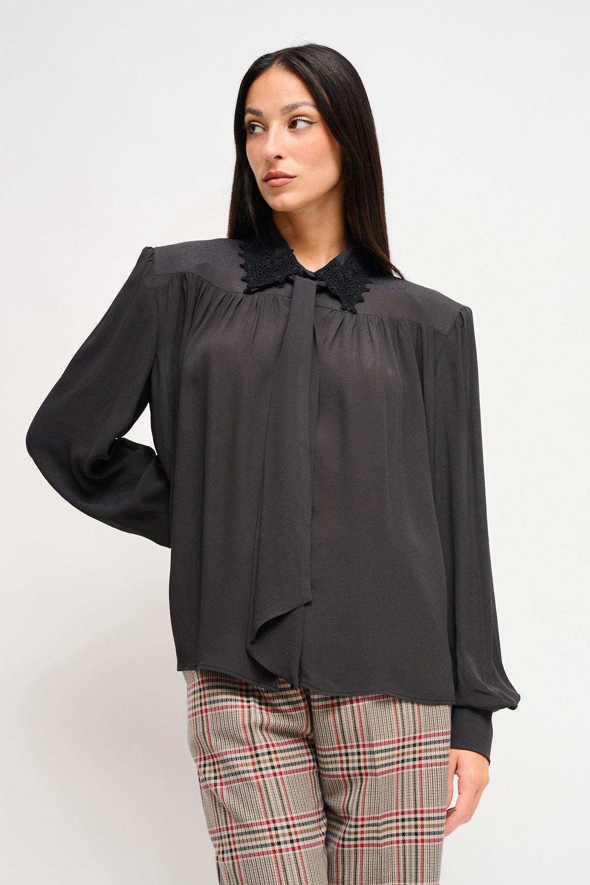 Maryley - Camicia in viscosa con colletto in pizzo e spalline