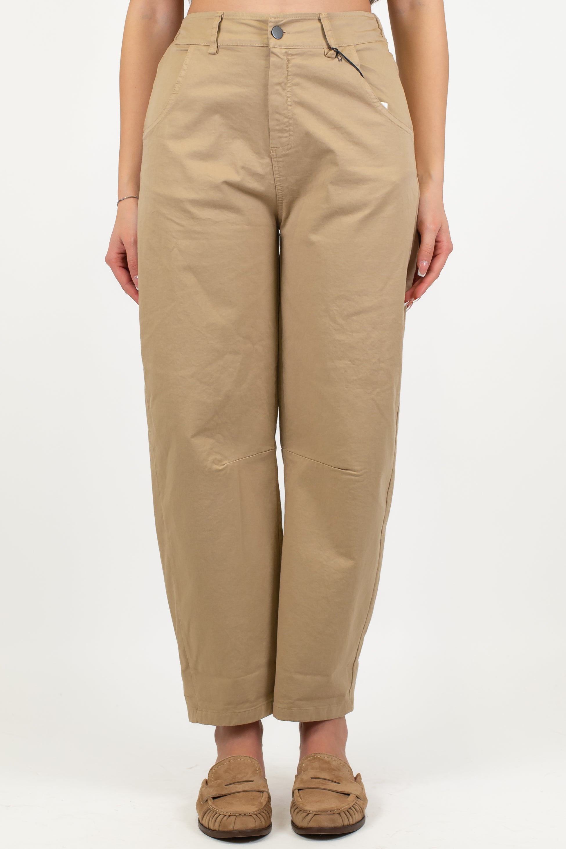 Tensione in - Pantalone balloon con elastico sul retro