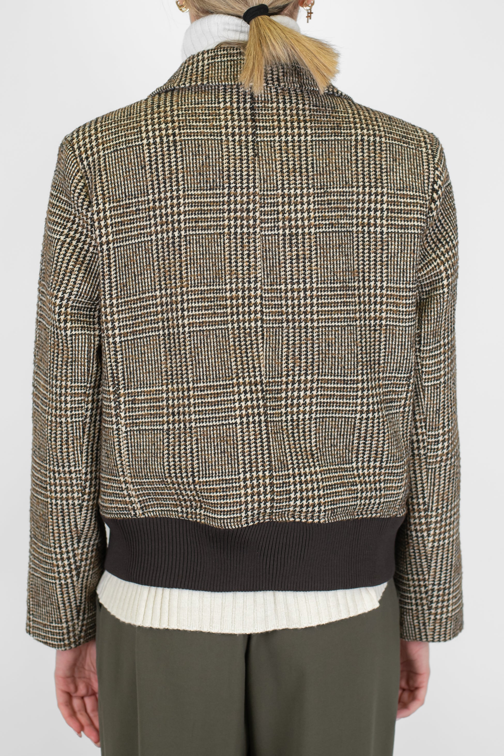 Tensione in - Giacca crop fantasia principe di galles in misto lana con elastico sul fondo