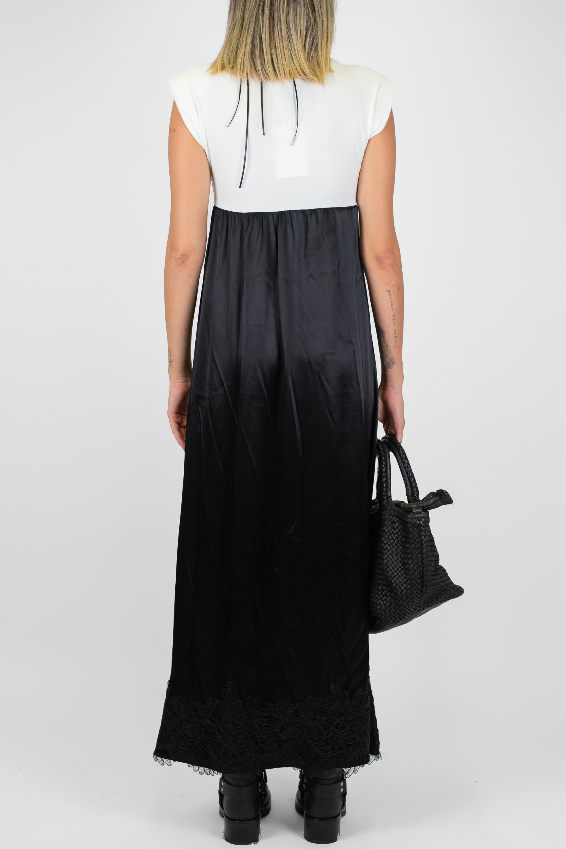 Dixie - Abito lungo giromaniche con dettagli ed orlo in pizzo