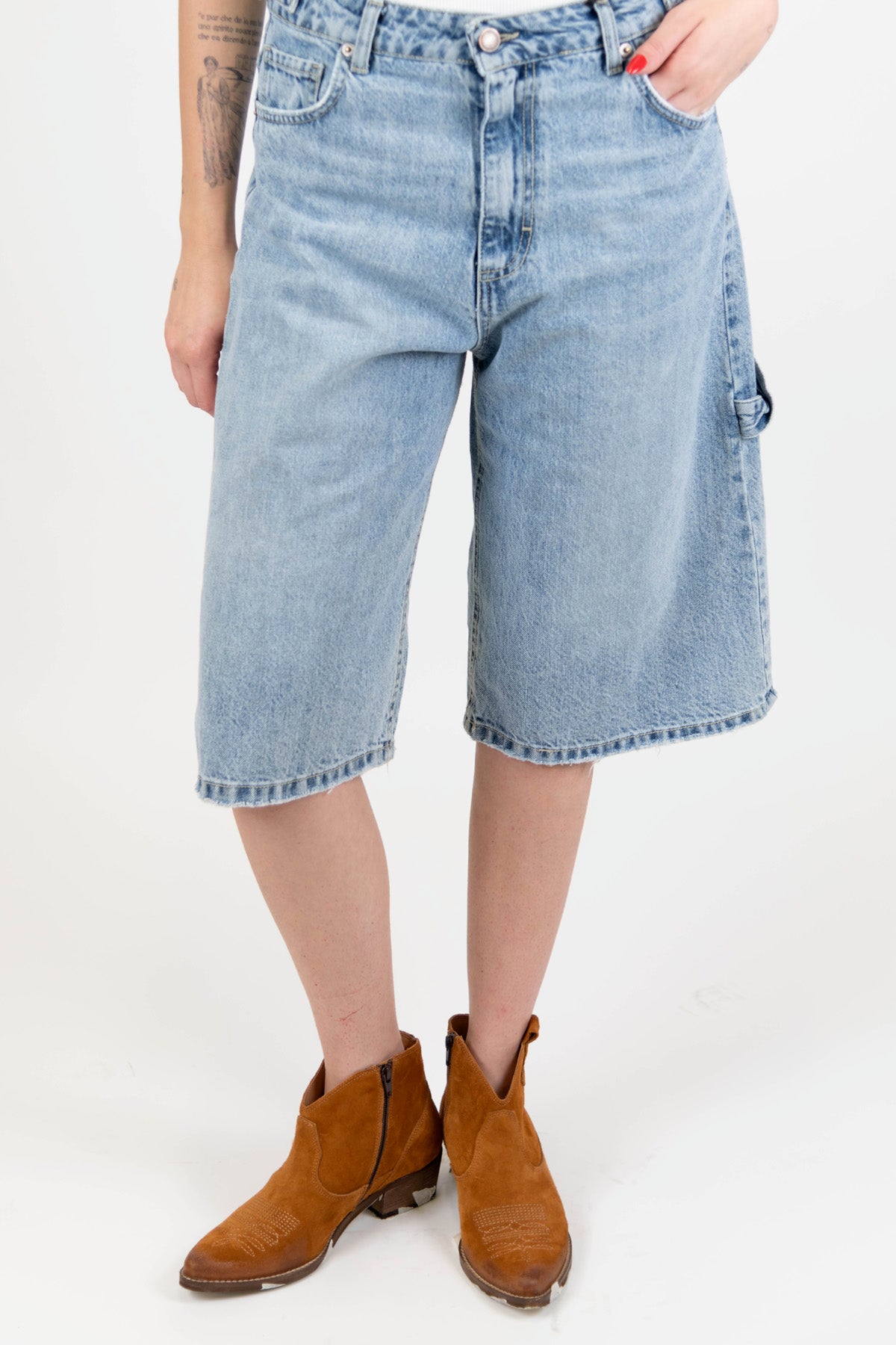 Tensione in - Bermuda modello worker in denim