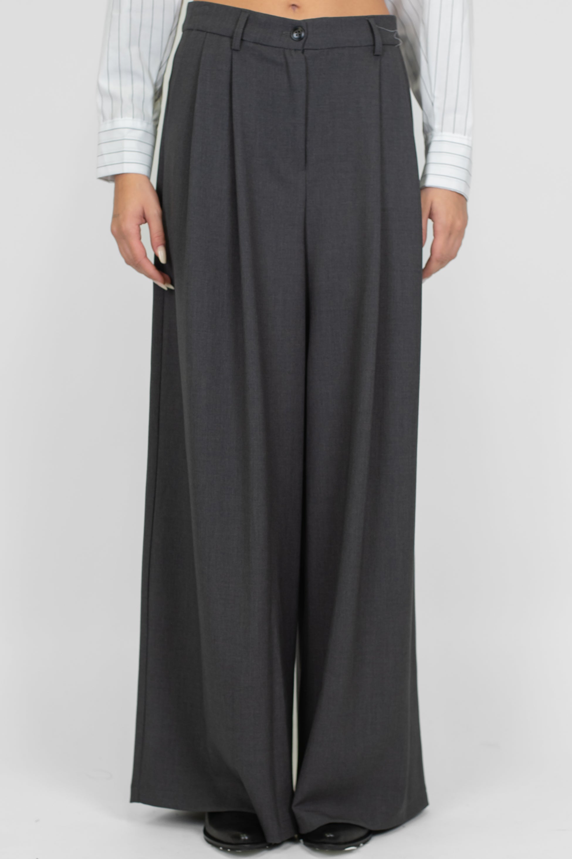 Tensione in - Pantalone palazzo con pinces