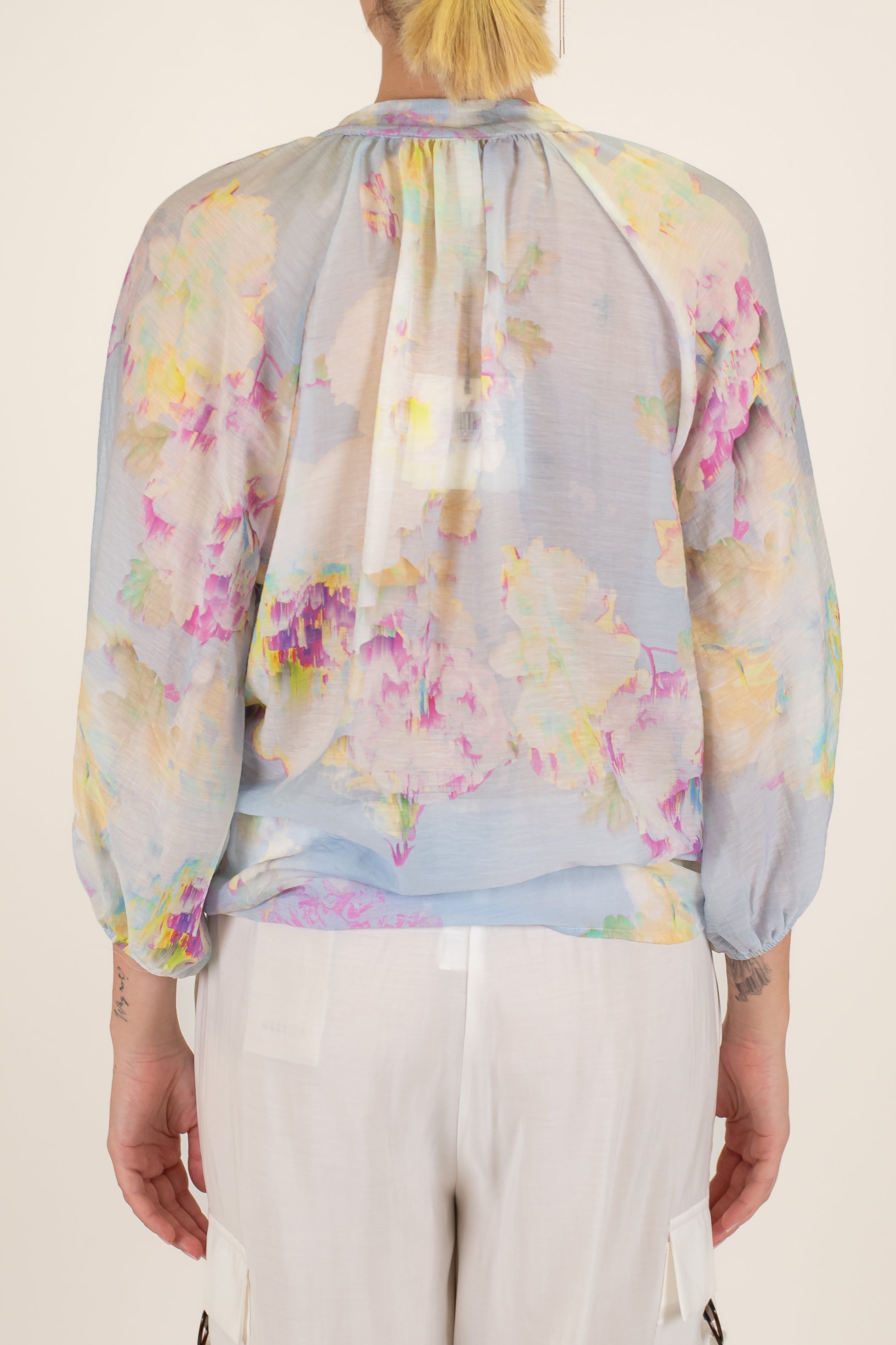 Tensione in - Camicia fantasia floreale in lyocell con collo coreano e manica tre quarti