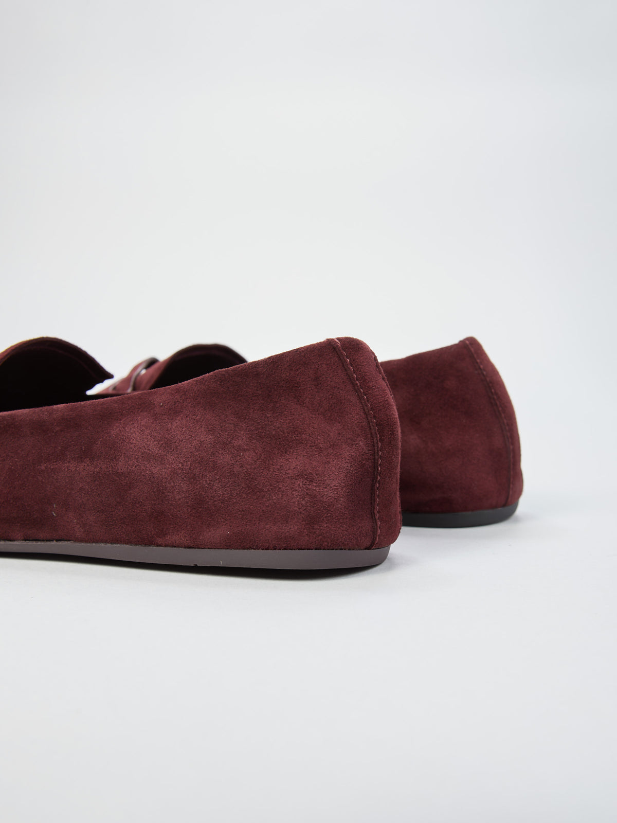 Ovyè - Mocassino in suede punta quadrata