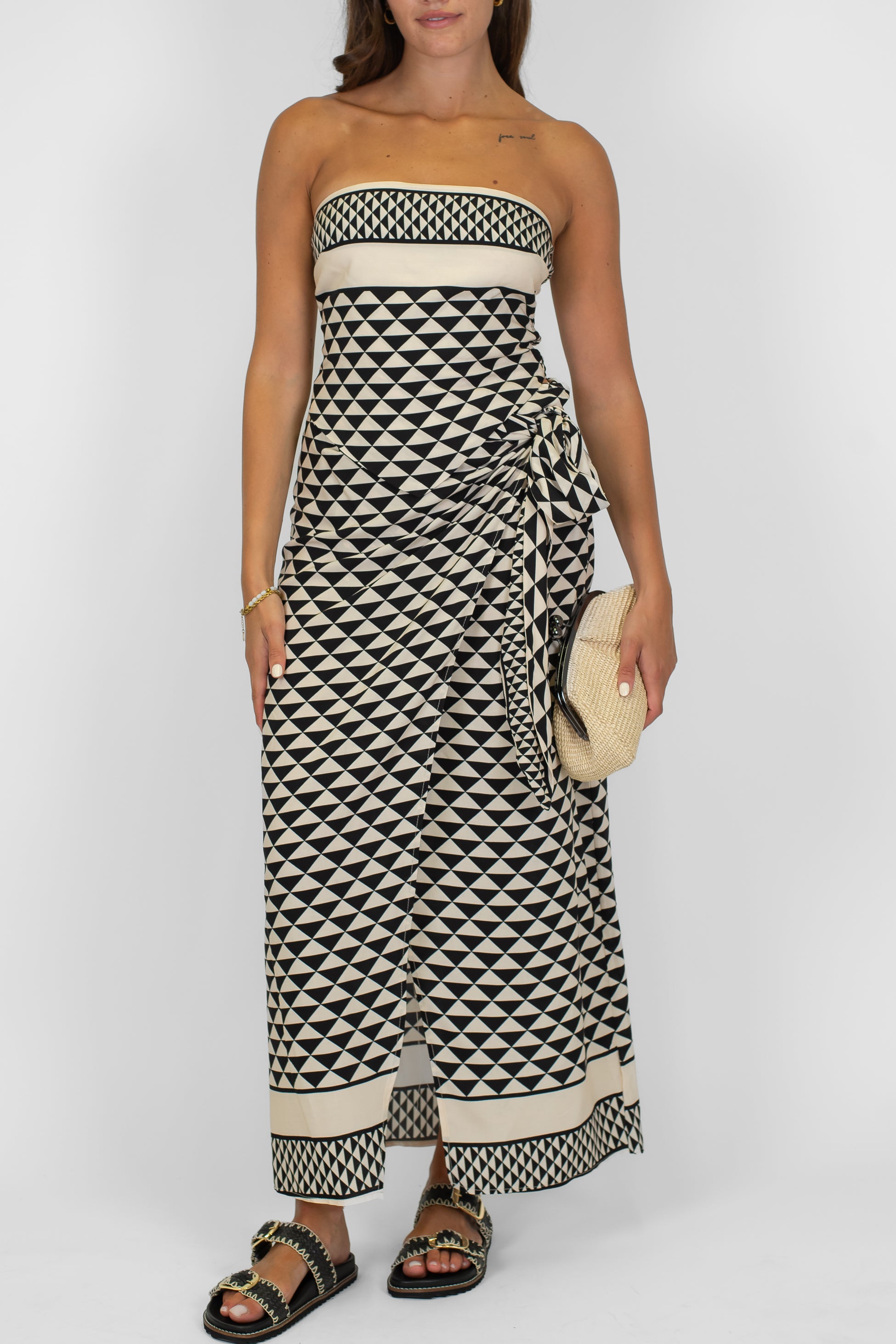 Tensione in - Gonna fantasia chisura portafoglio