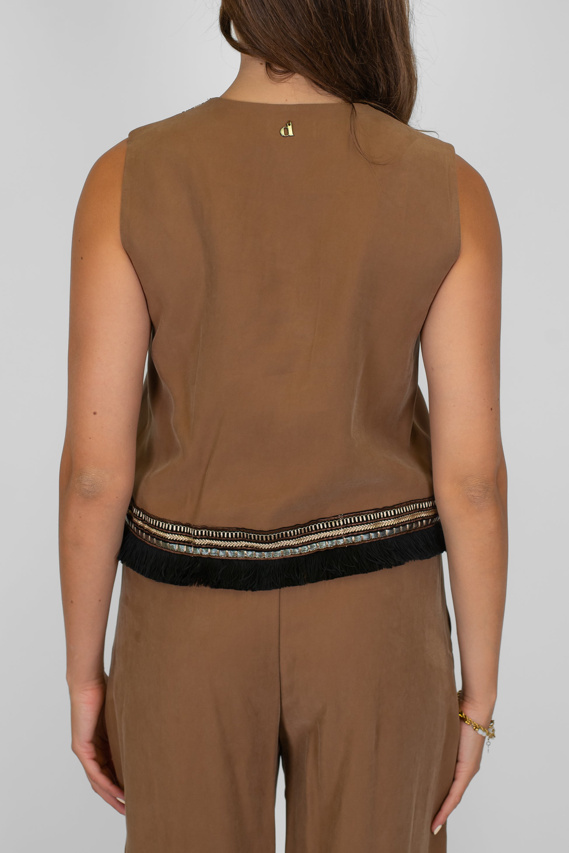 Dixie - Gilet in viscosa con profilo laminato e chiusura con lacci