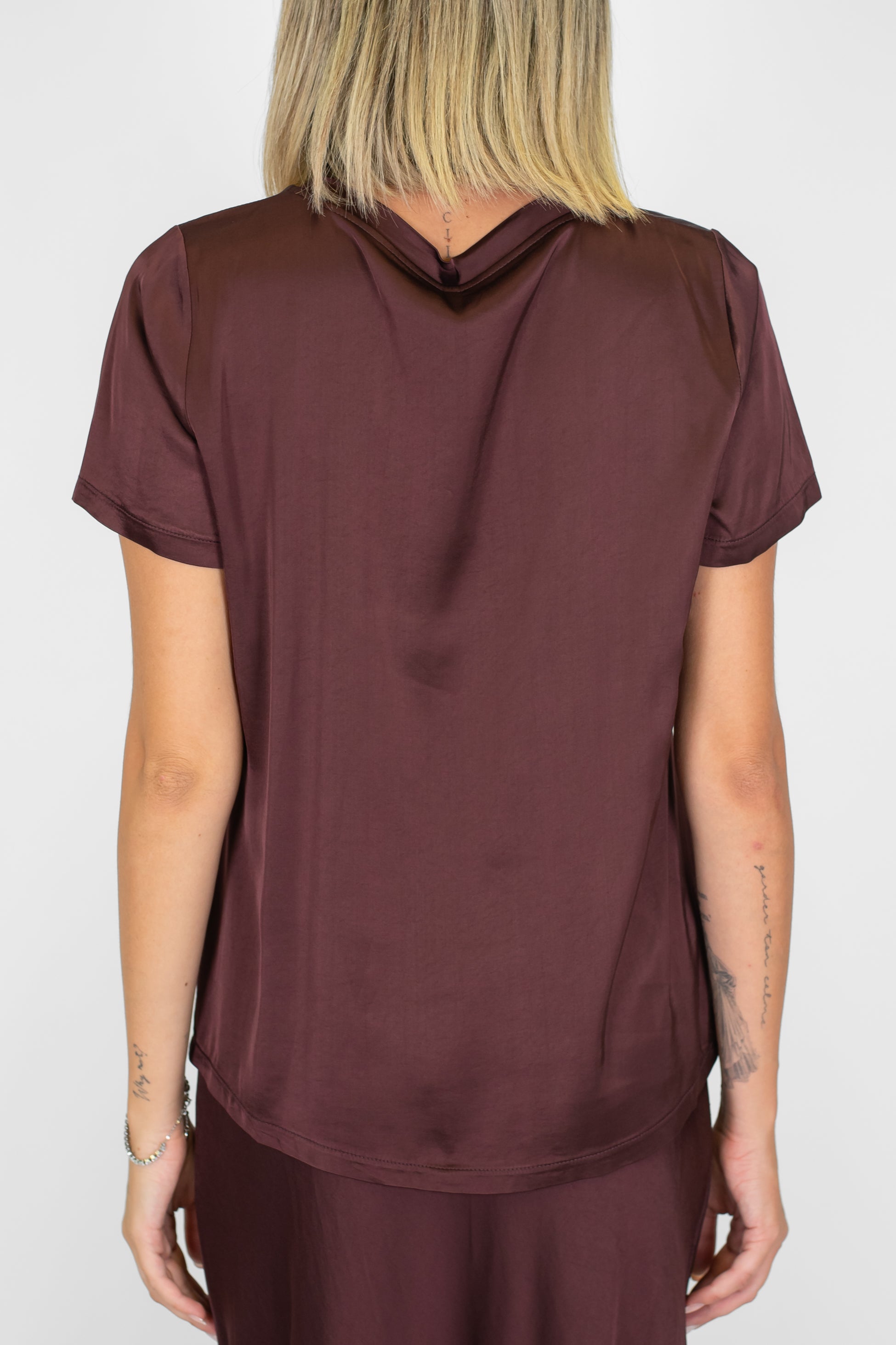 Tensione in - T-shirt mezzamanica in viscosa