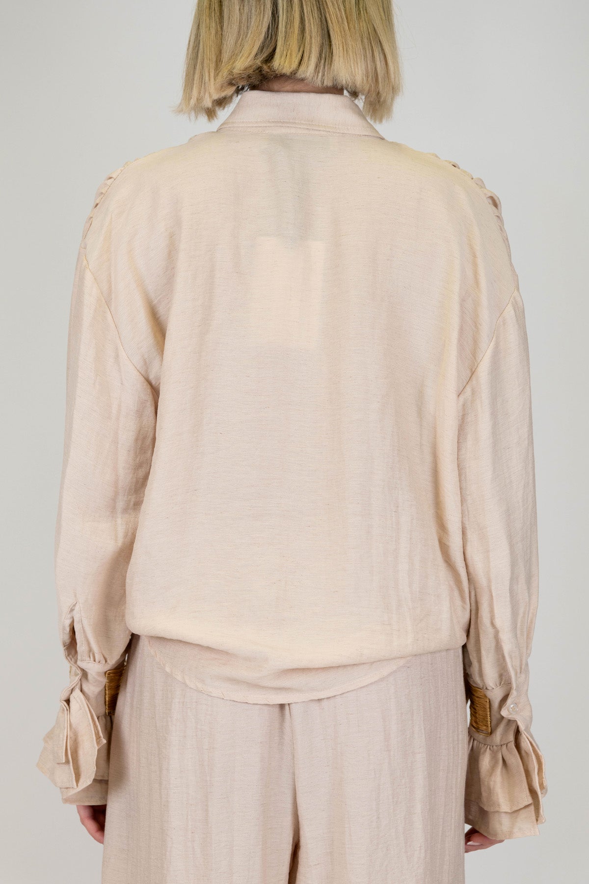 Haveone - Camicia over in misto lino con bracciali oro ai polsi