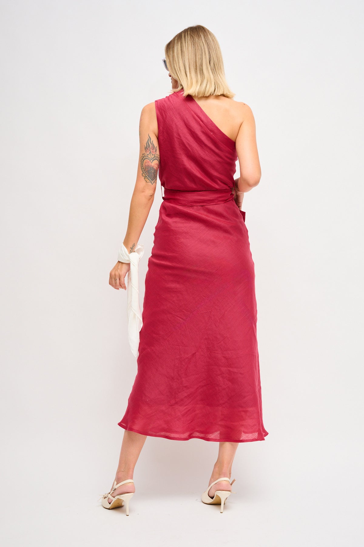 Maryley - Abito lungo monospalla in lino con cintura in vita