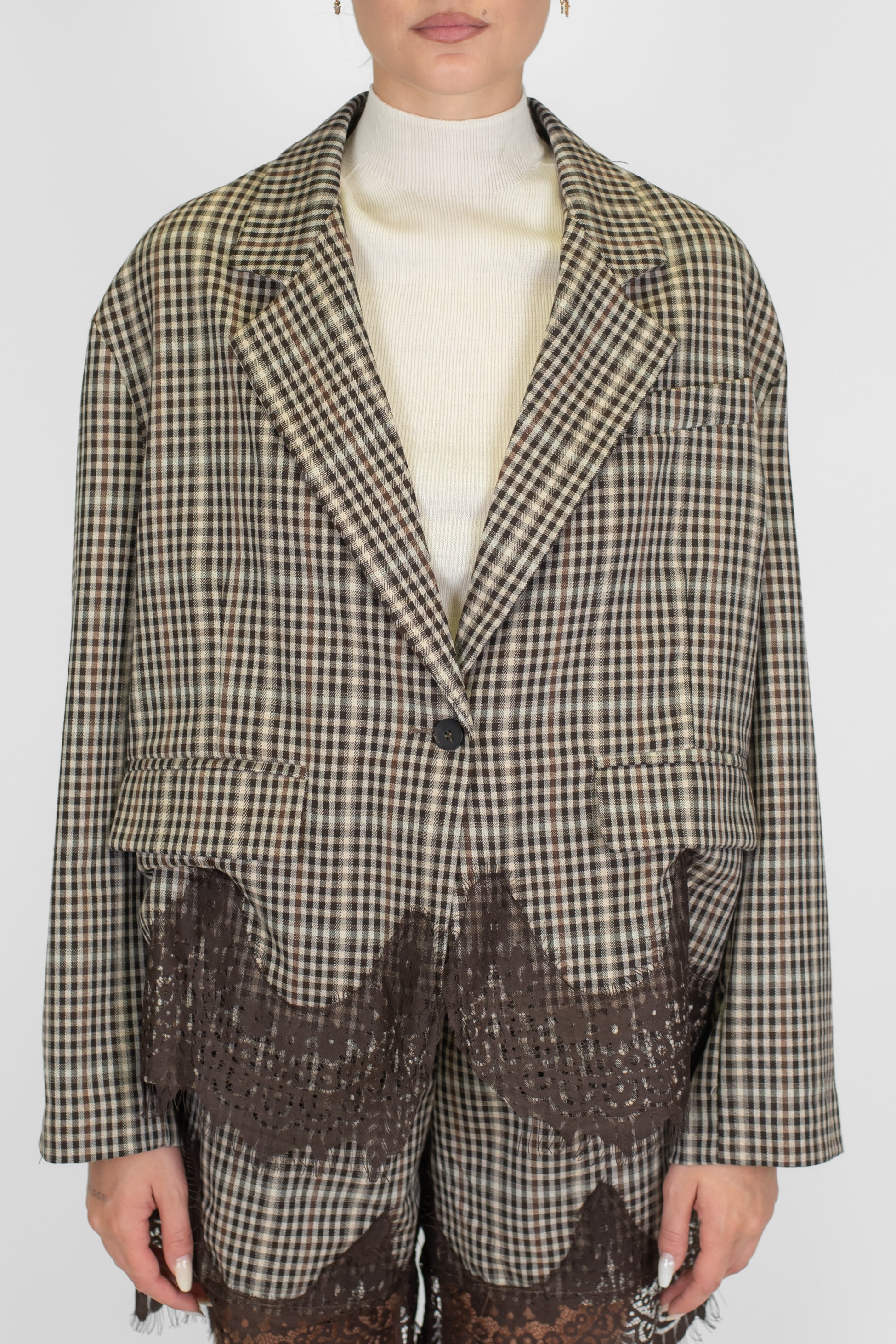 Tensione in - Giacca monopetto crop microfantasia quadri con orli in pizzo