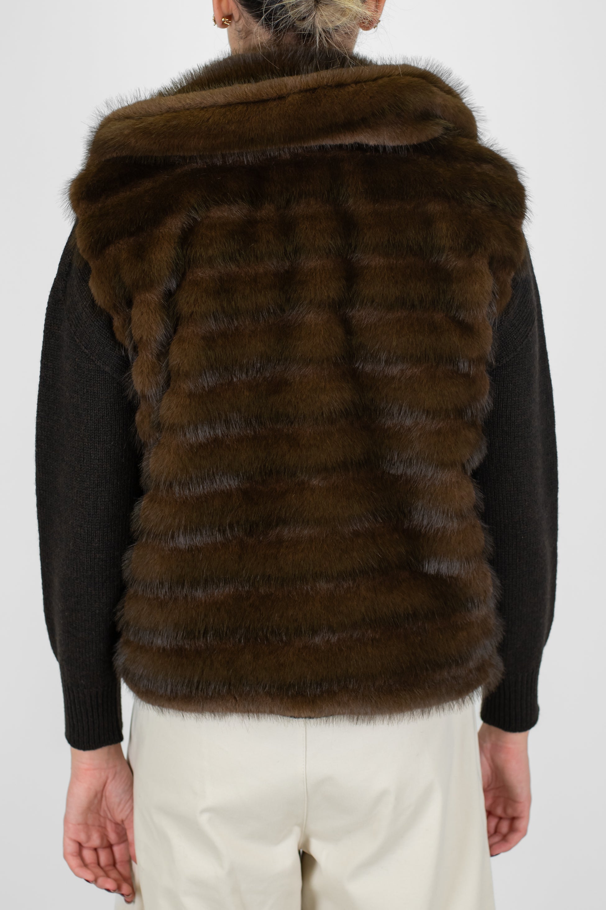 Tensione in - Ecopelliccia crop giromaniche