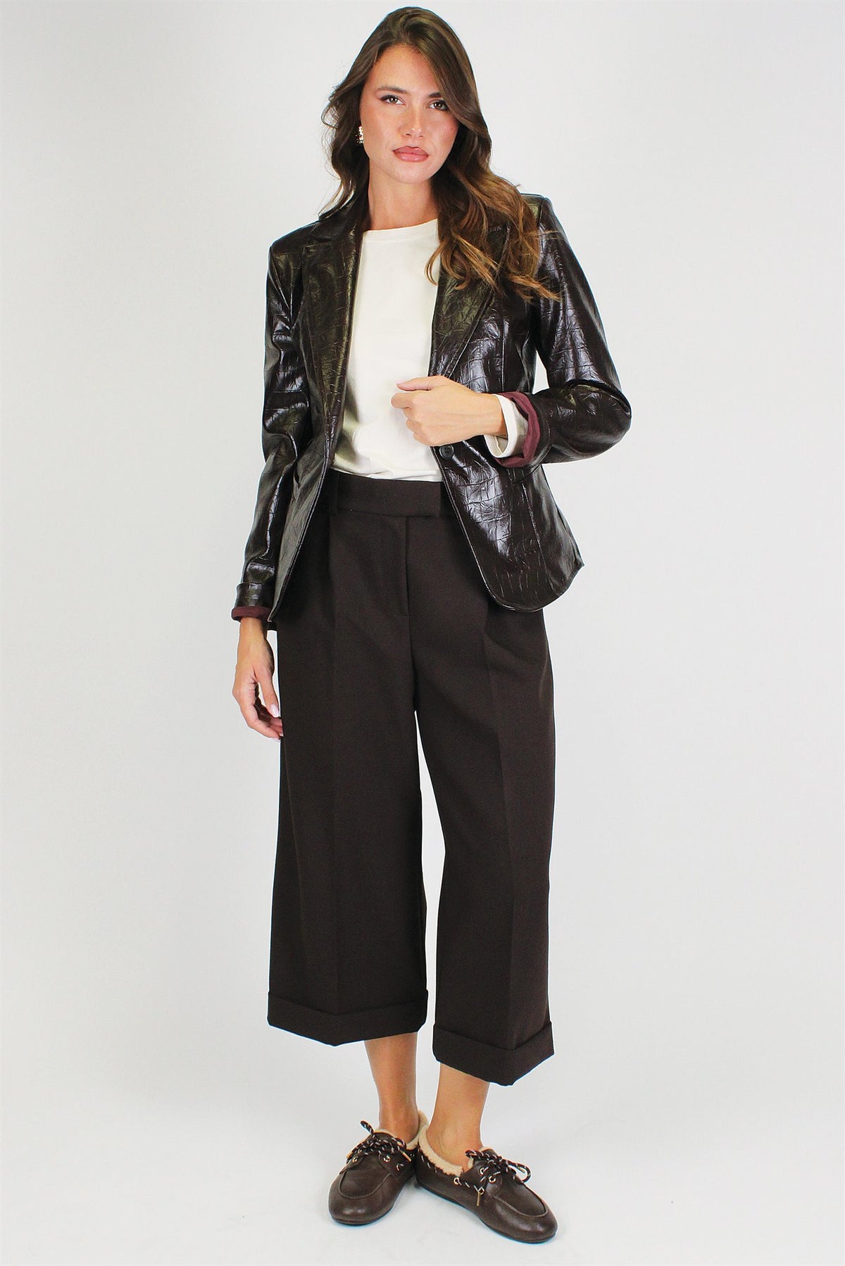 Tensione in - Pantalone palazzo crop con chiusura a scomparsa