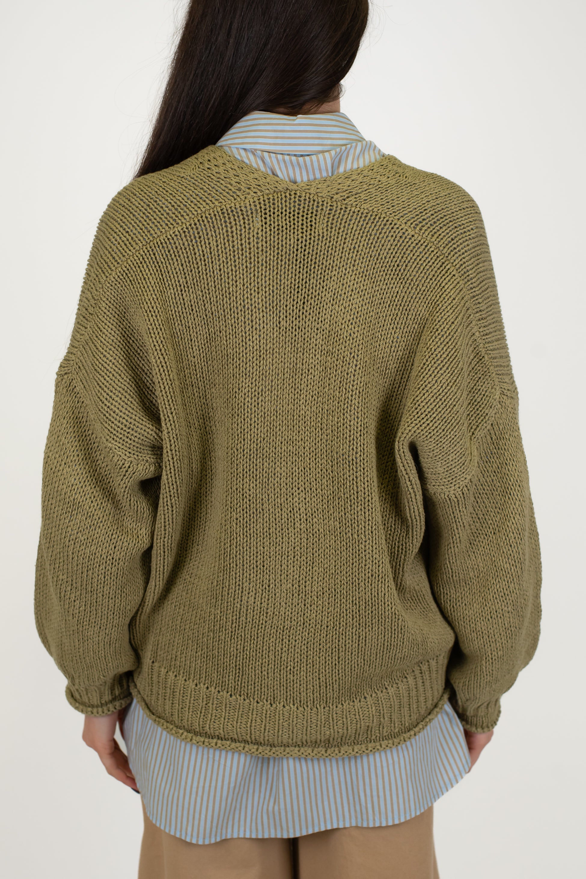 Haveone - Cardigan tre bottoni in filato leggero con taschini laterali