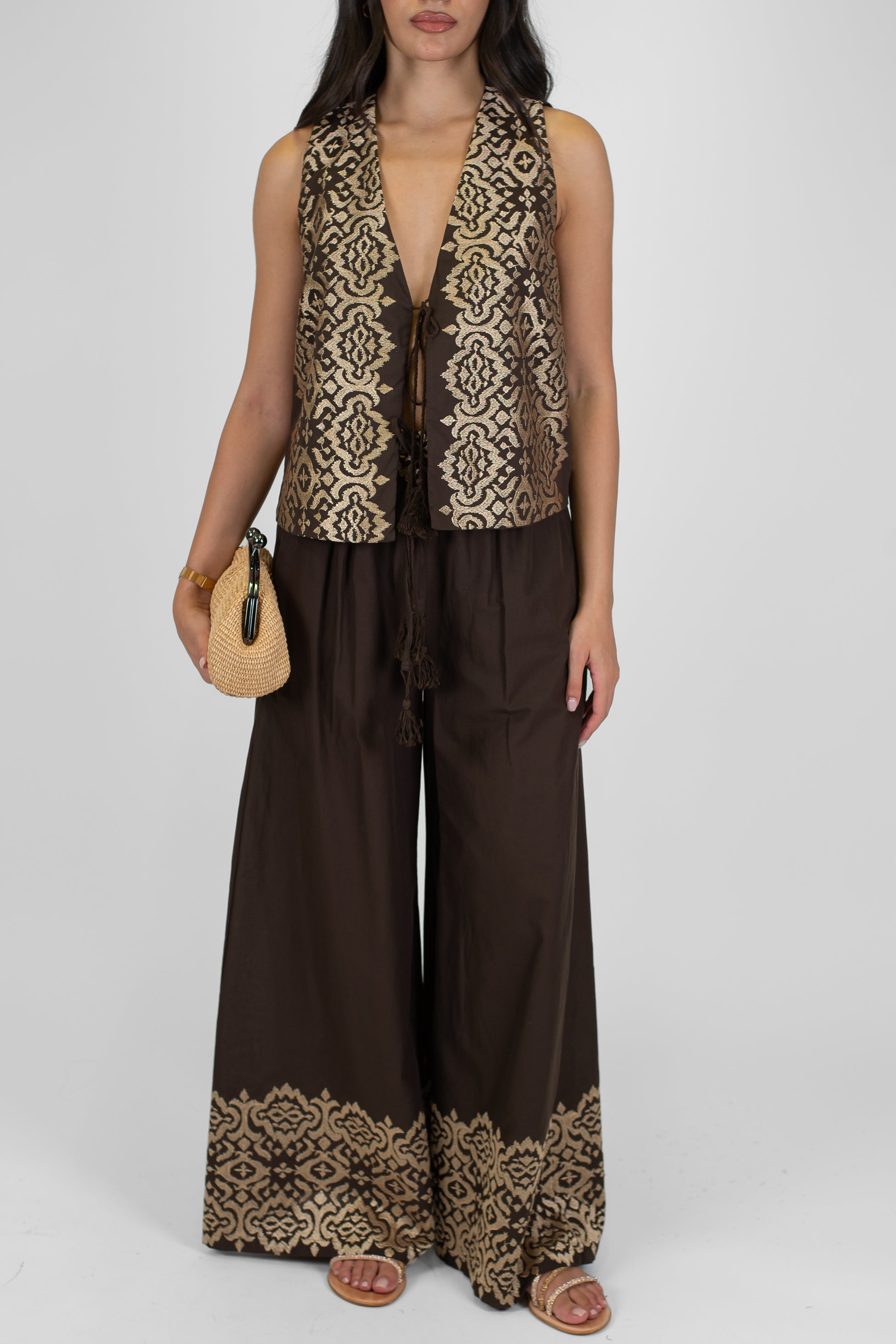 Motel - Coordinato gilet e pantalone palazzo con ricami a contrasto e coulisse