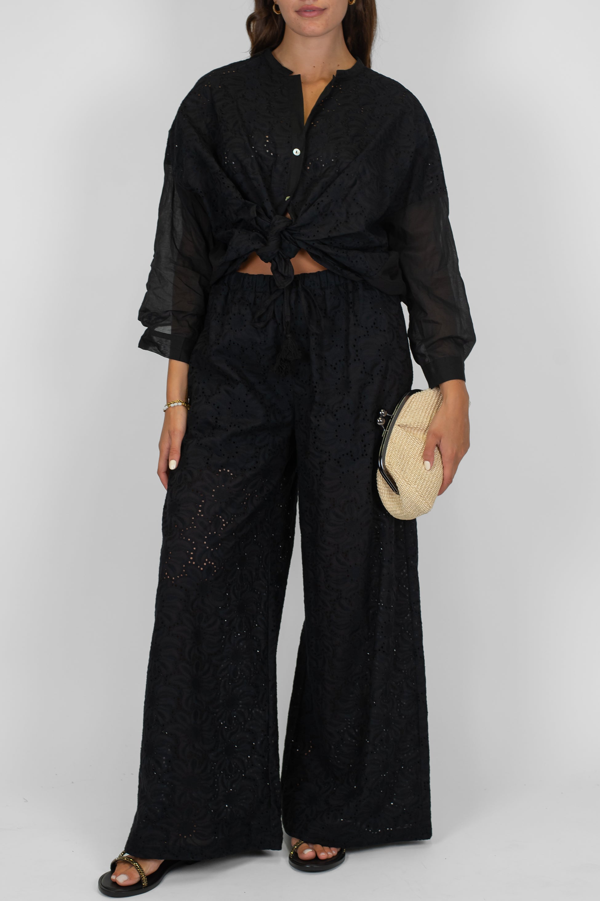 Tensione in - Pantalone palazzo in pizzo sangallo con coulisse