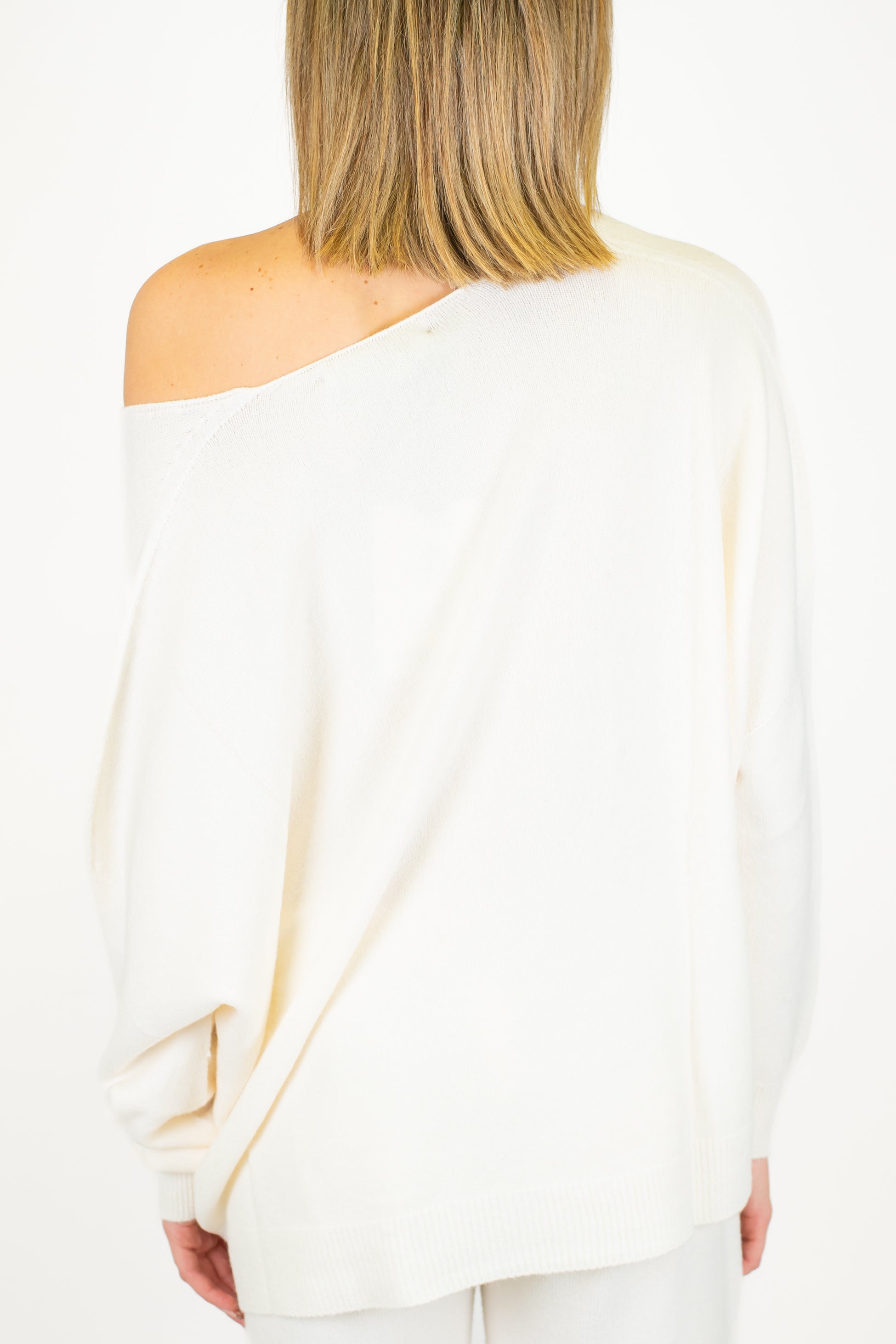 Haveone - Coordinato maglia scollo v e pantalone palazzo con elastico in vita