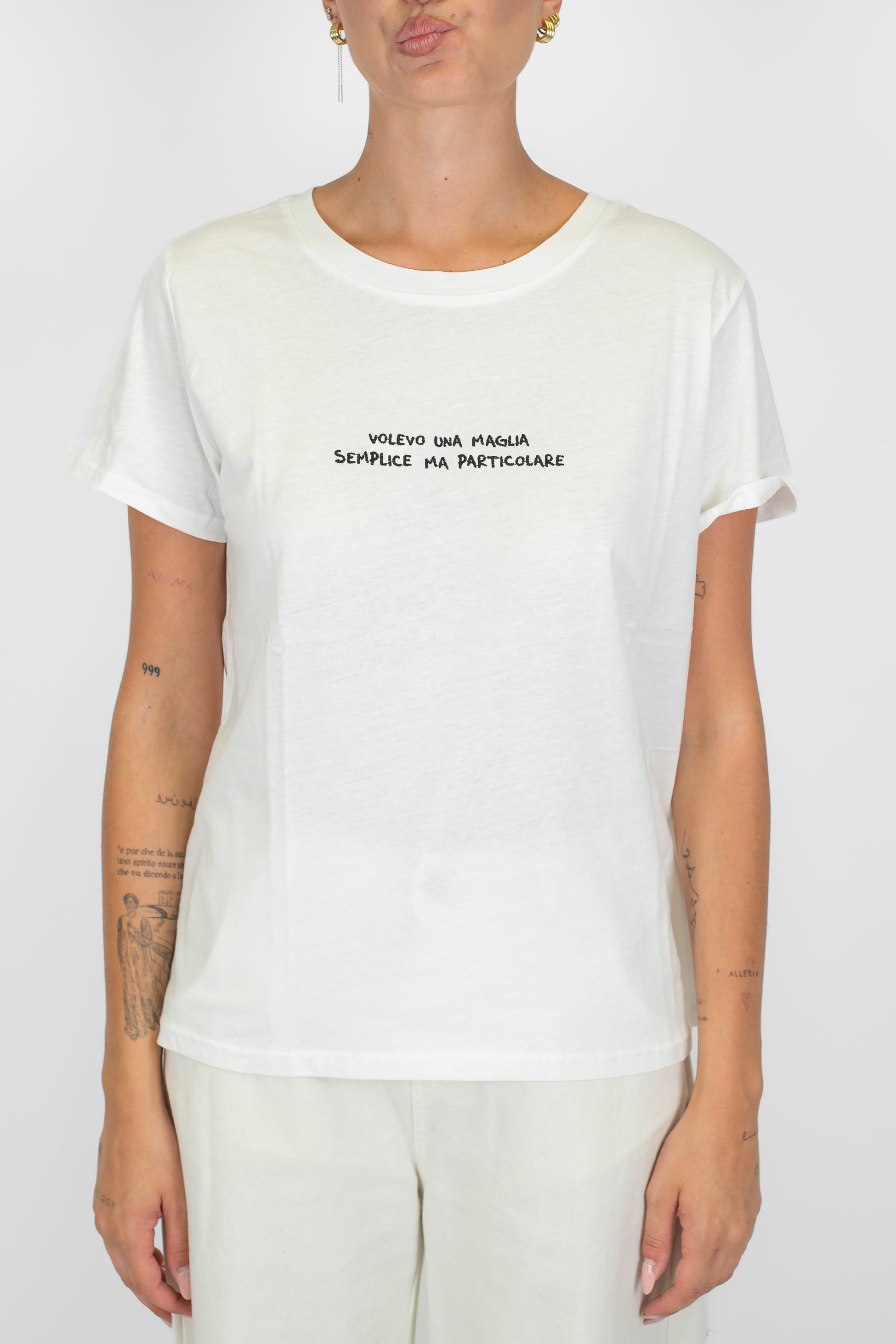 Haveone - T-shirt in cotone con scritta ricamata a contrasto