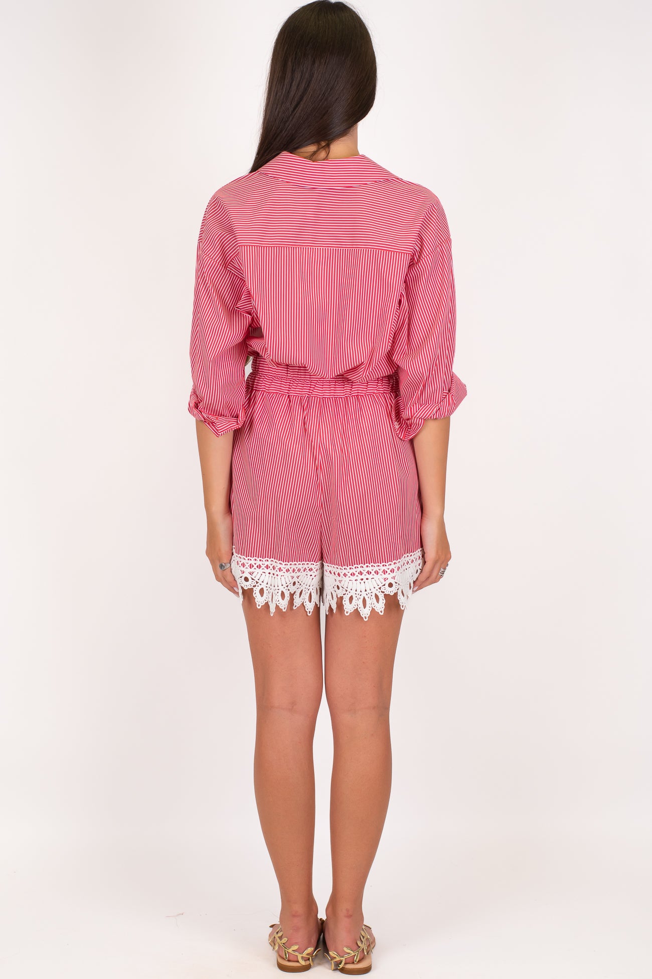 Motel - Coordinato camicia e shorts fantasia a righe in cotone con fondo in pizzo