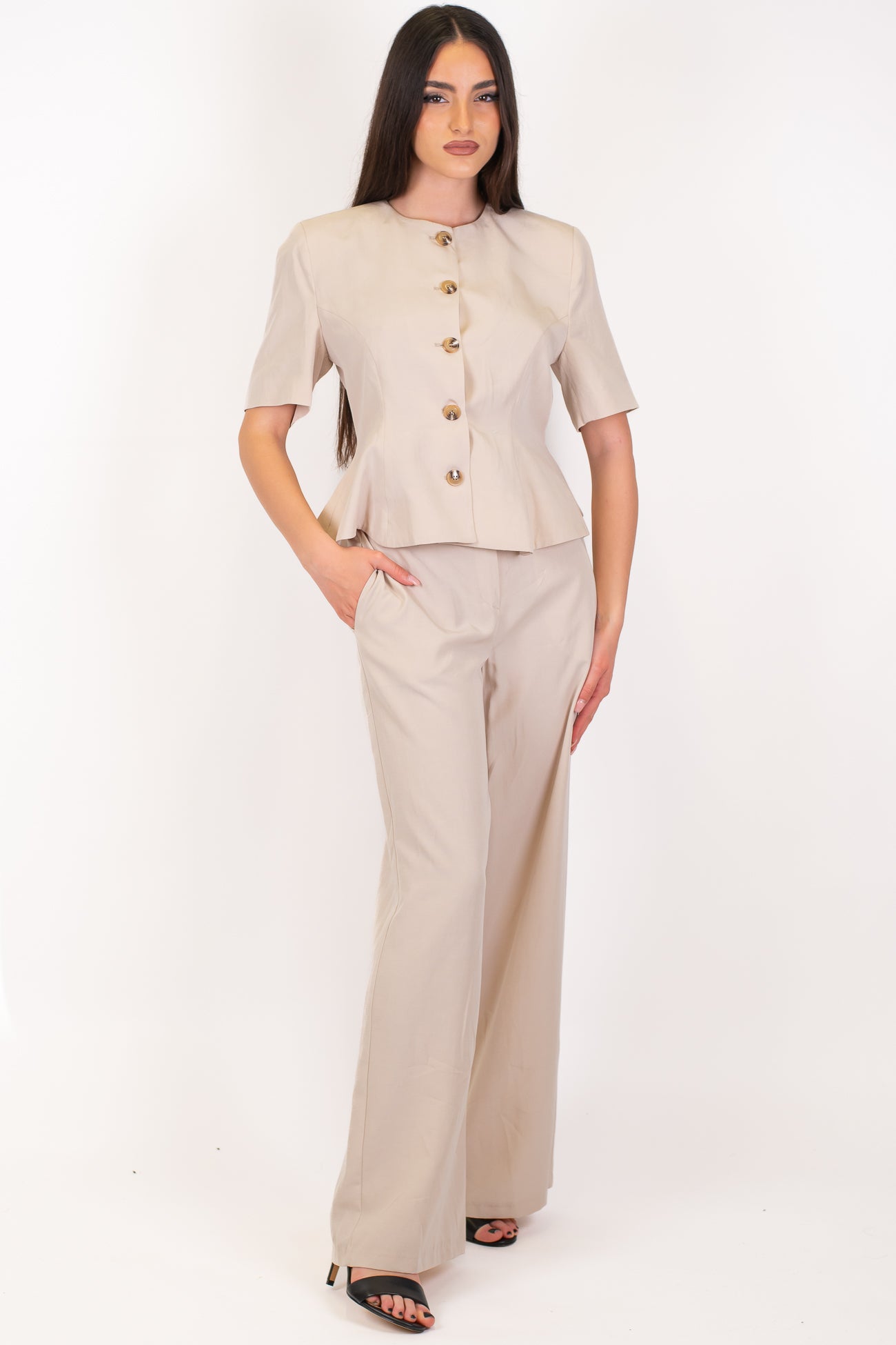 Motel - Coordinato in tencel con giacca girocollo mezzamanica e pantalone palazzo con elastico sul retro