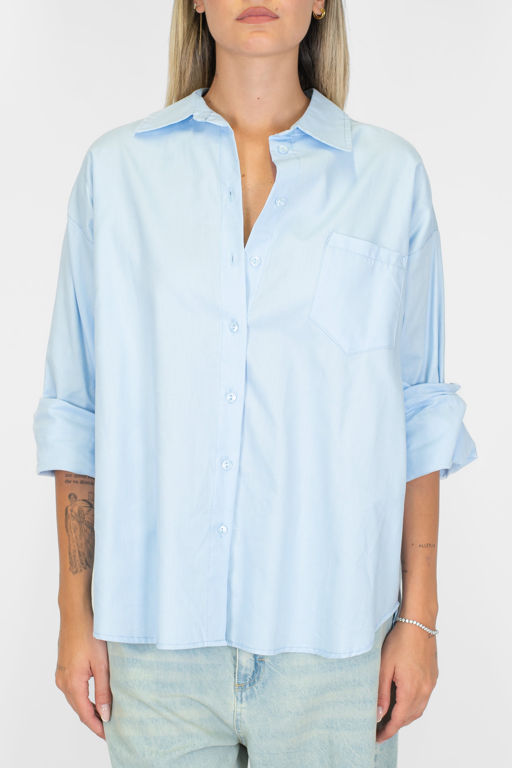 Tensione in - Camicia over con taschino sul petto